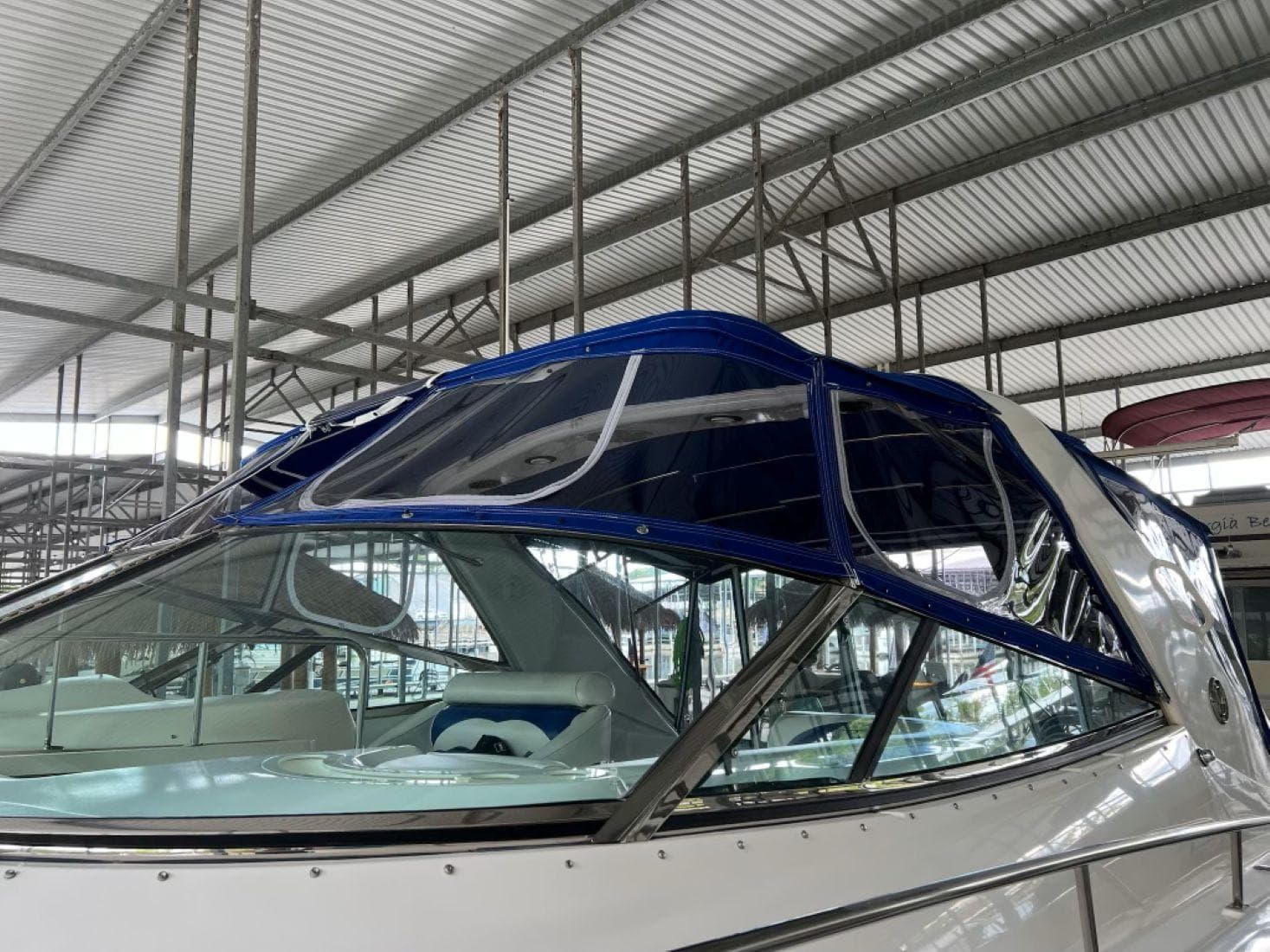 2000 Cruisers Yachts 4270 Express — Nashville, TN (photo 36)