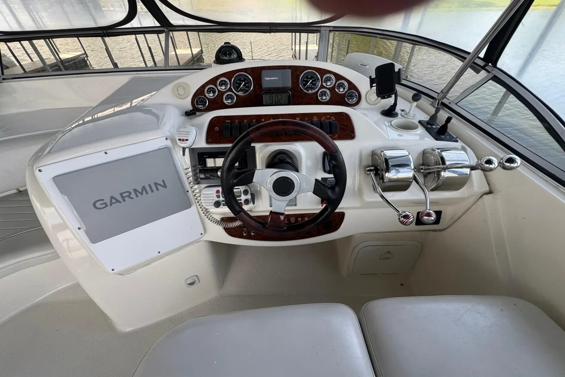 2003 Meridian 411 Sedan — Florence, AL (photo 8)