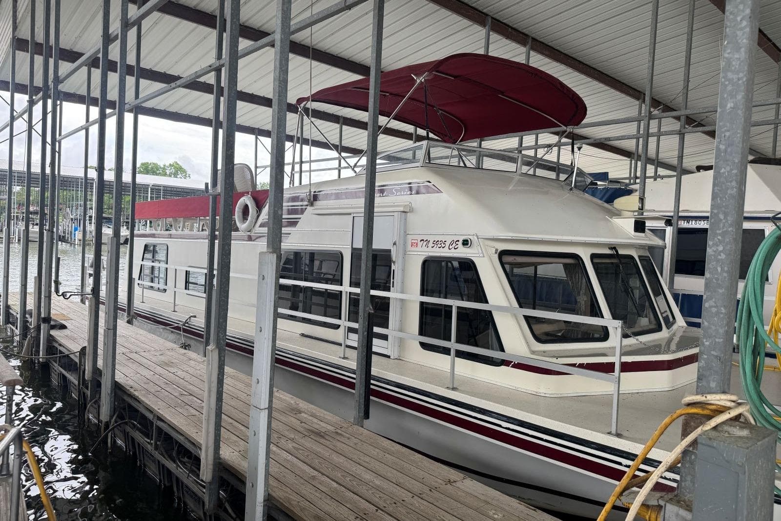 1998 Gibson 47 Sport — Hendersonville, TN (photo 9)
