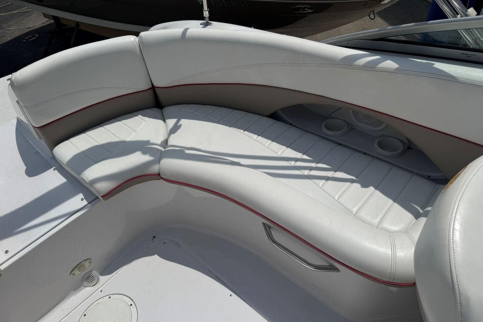 2005 Four Winns 234 Funship — Hendersonville, TN (photo 17)