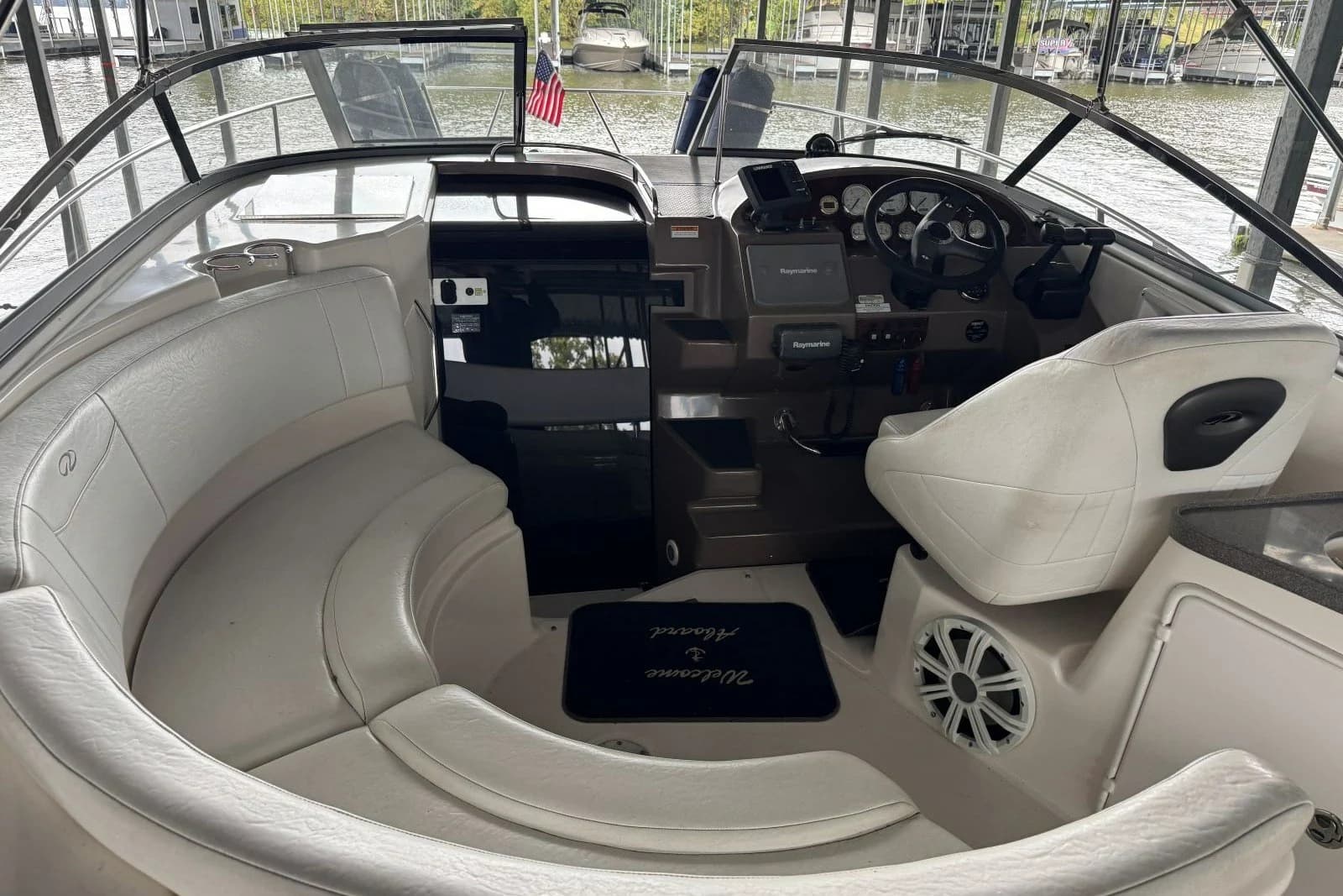 2006 Regal 3060 Window Express — Hendersonville, TN (photo 10)
