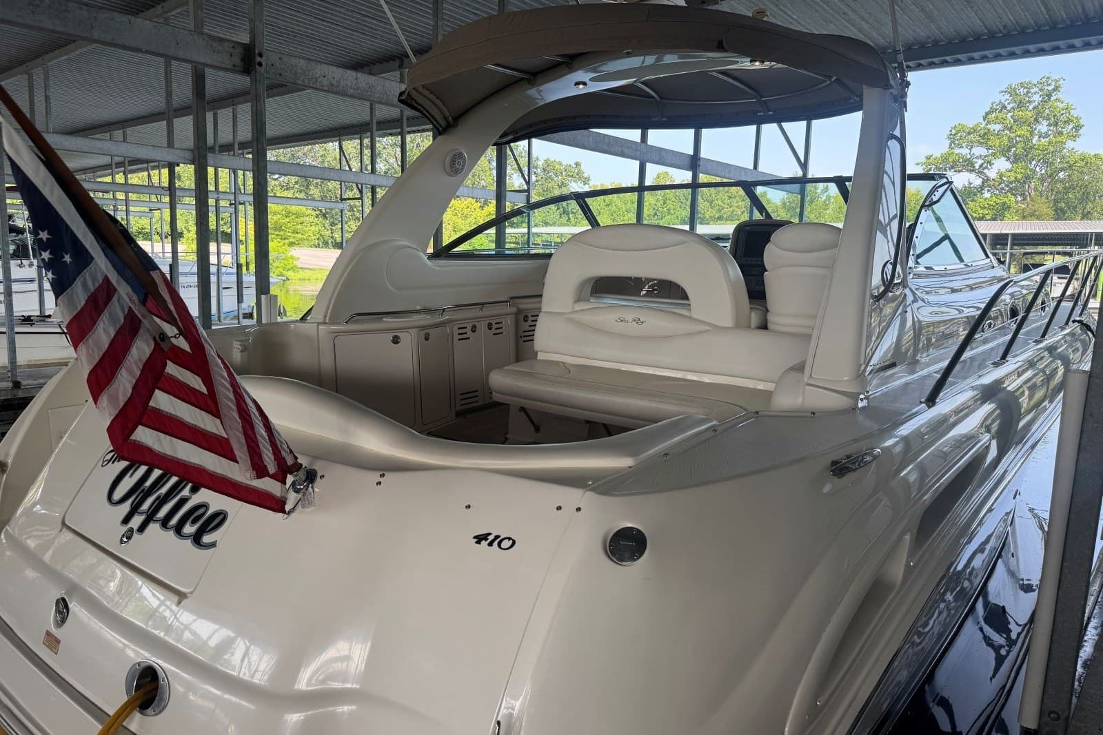 2003 Sea Ray 410 Sundancer — Hendersonville, TN (photo 18)
