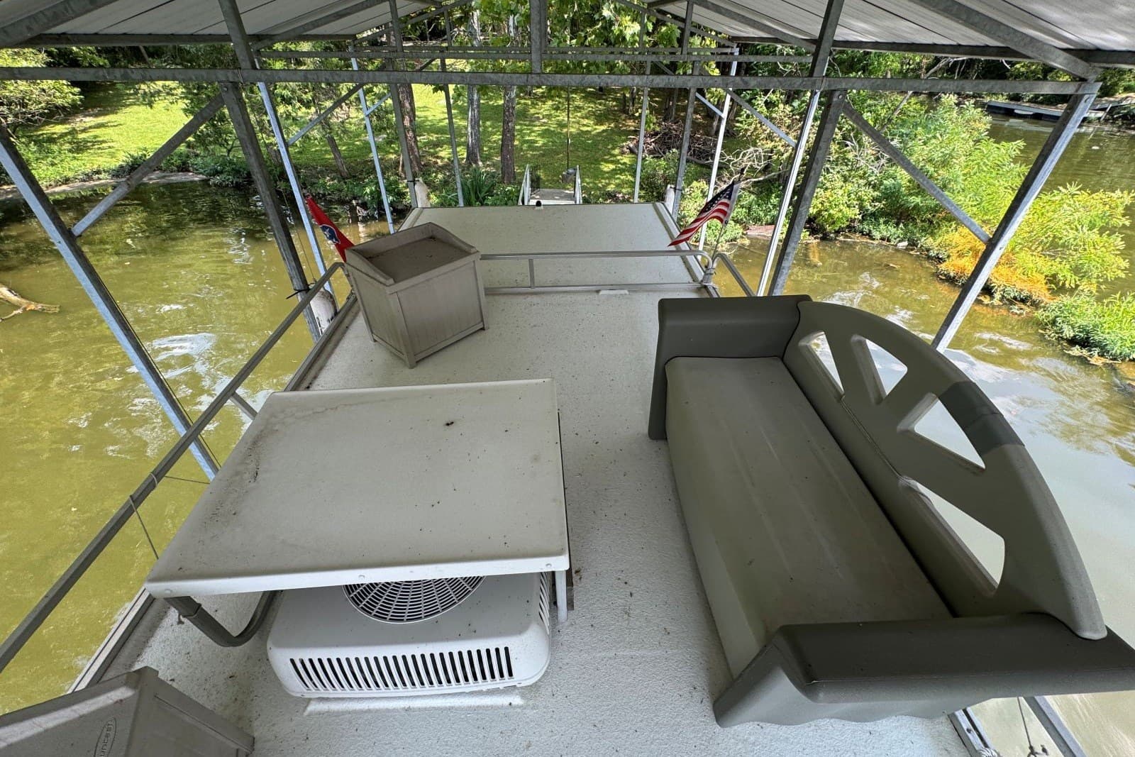 2011 Catamaran Cruisers Lil Hobo 31 — Hendersonville, TN (photo 18)