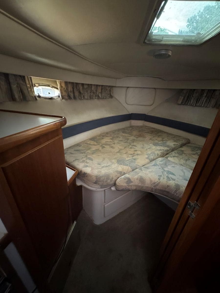 1994 Carver 350 Aft Cabin Motor Yacht — Gallatin, TN (photo 25)