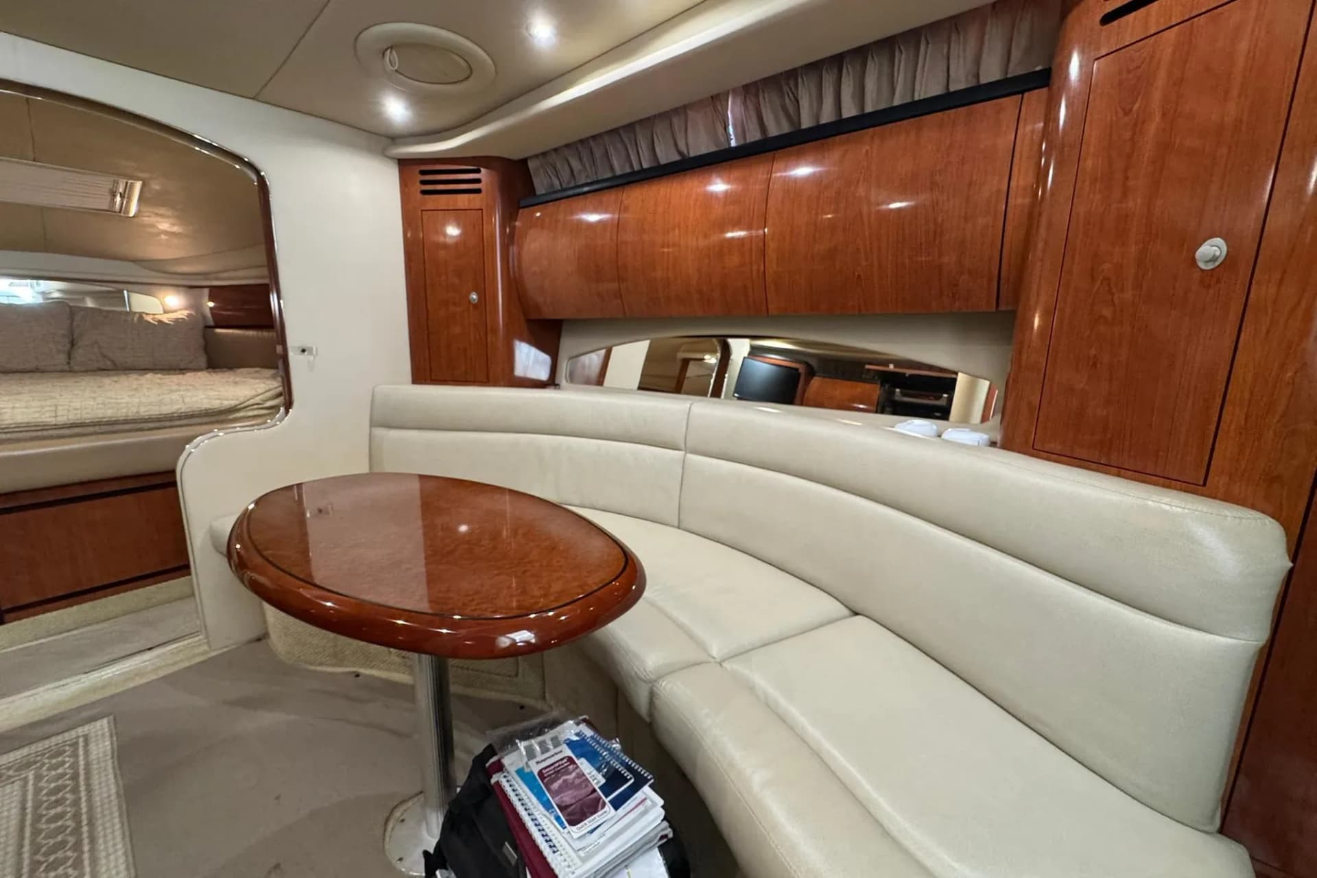 2005 Sea Ray 360 Sundancer — Iuka, MS (photo 14)