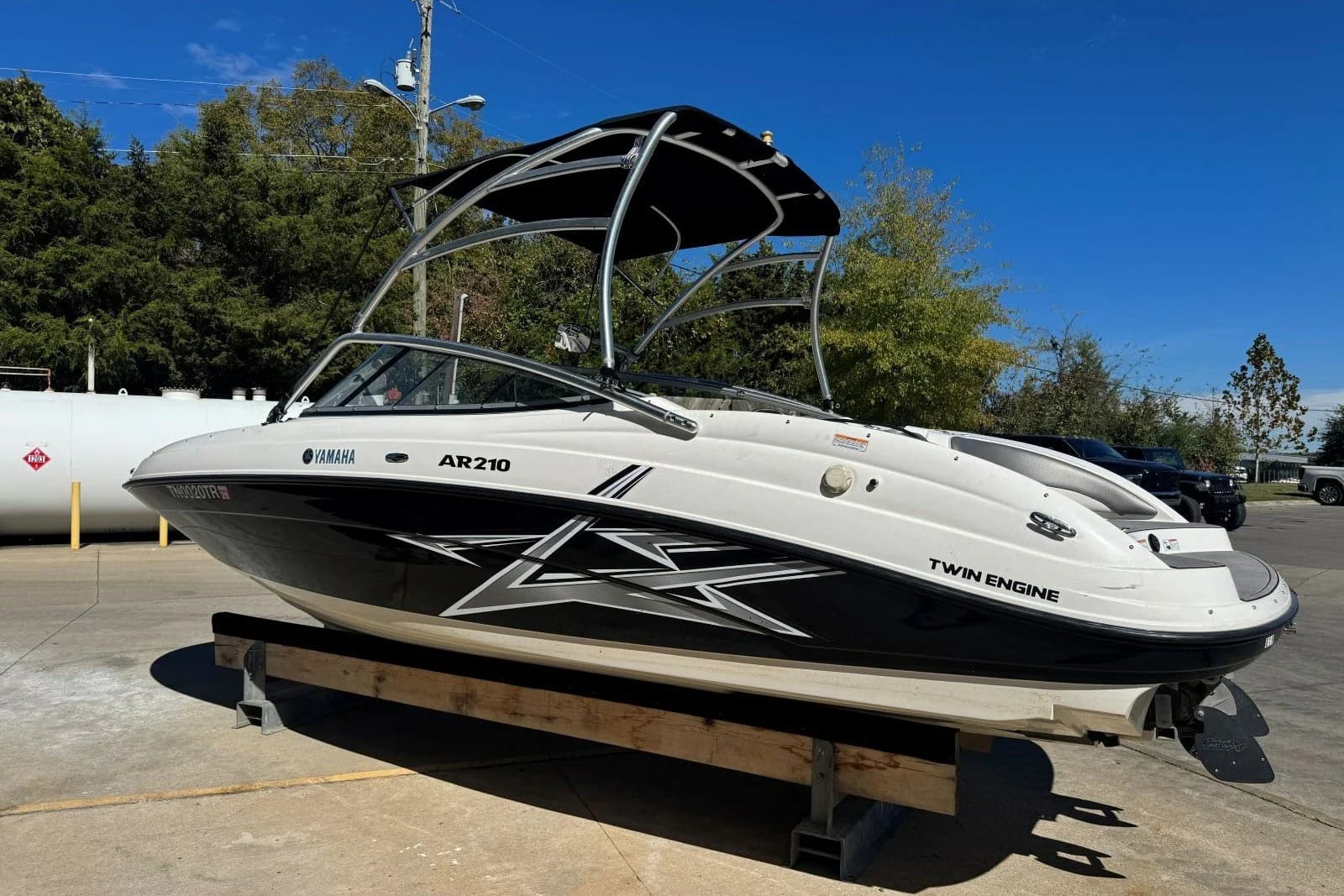 2011 Yamaha Boats AR210 — Hendersonville, TN (photo 3)