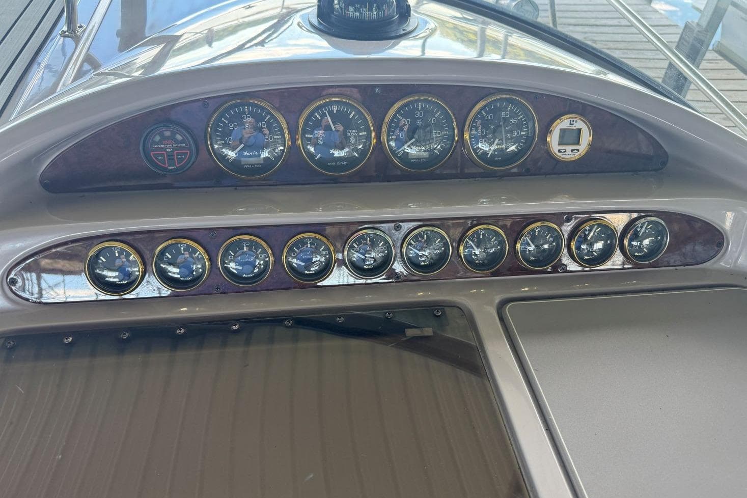 2000 Regal Commodore 3260 — Mt Juliet, TN (photo 22)
