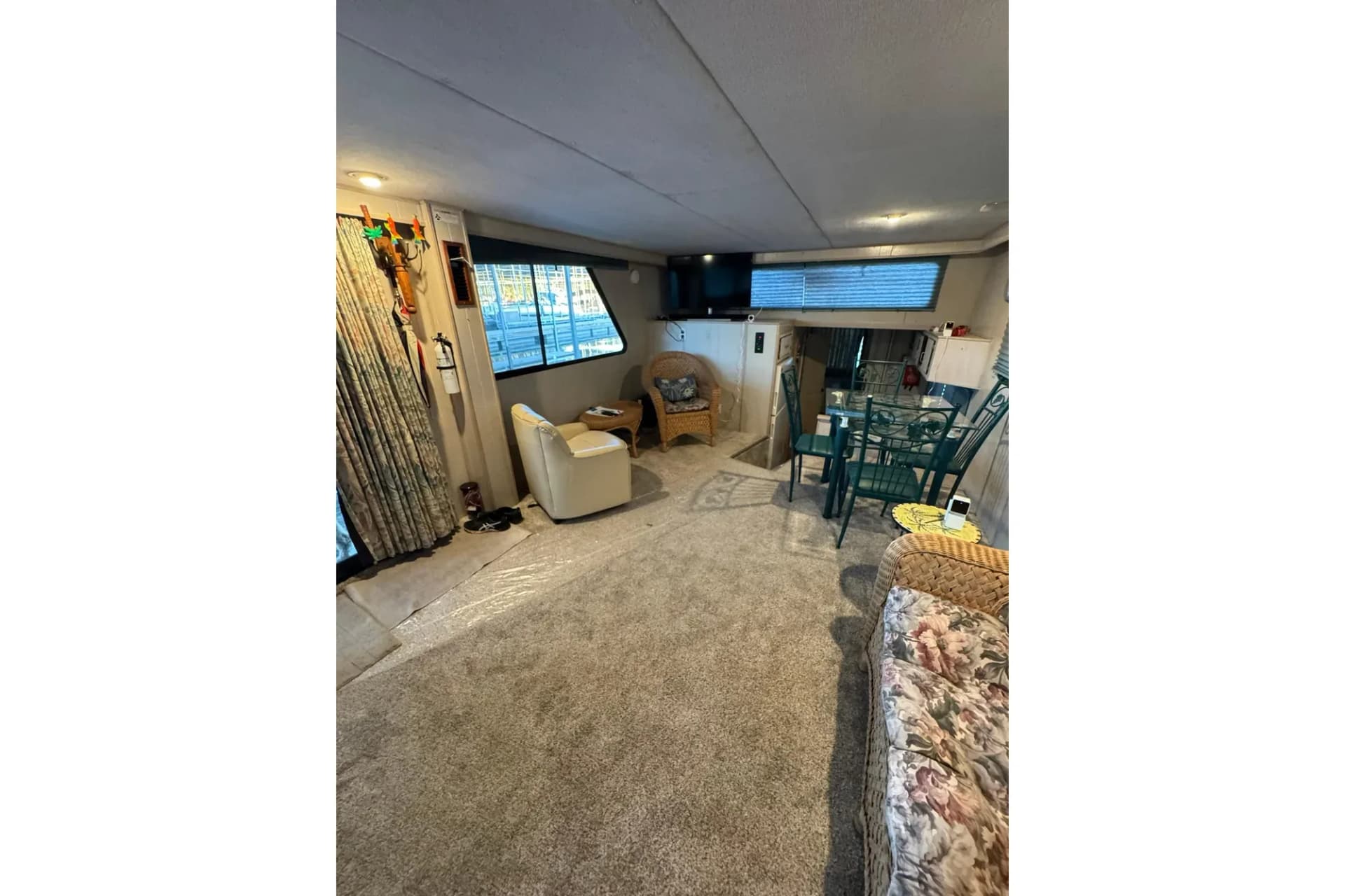 1996 Gibson 50 Cabin Yacht — Iuka, MS (photo 19)
