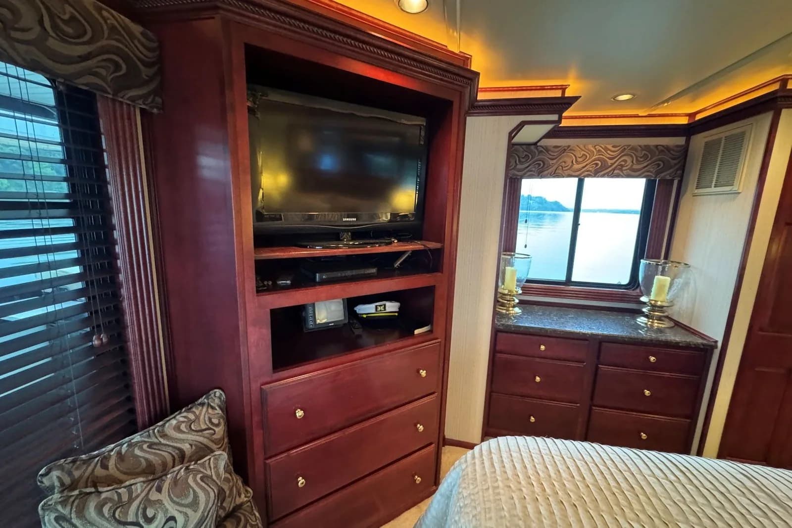 2005 Sumerset 16'6" X 63 — Old Hickory, TN (photo 81)