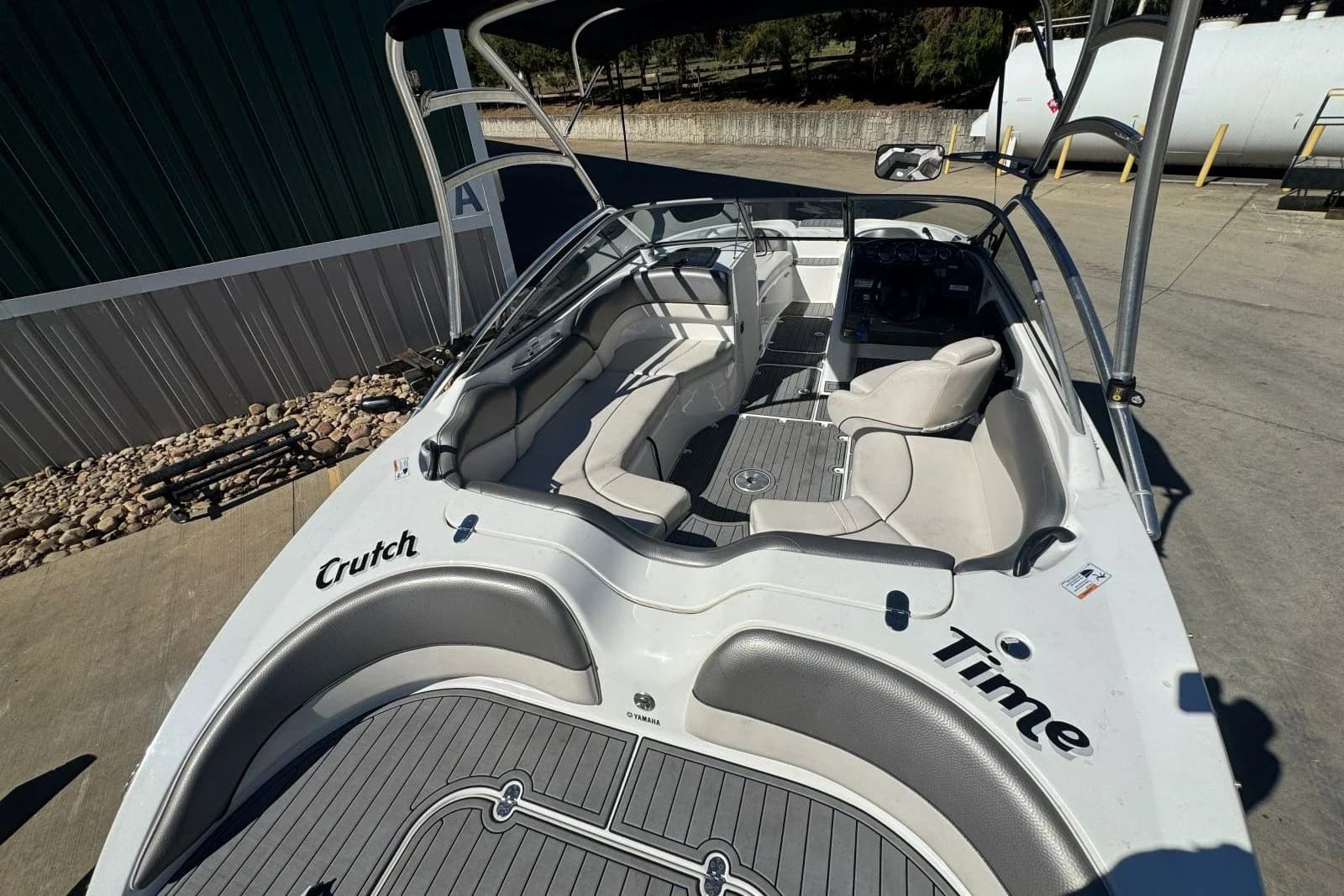 2011 Yamaha Boats AR210 — Hendersonville, TN (photo 11)
