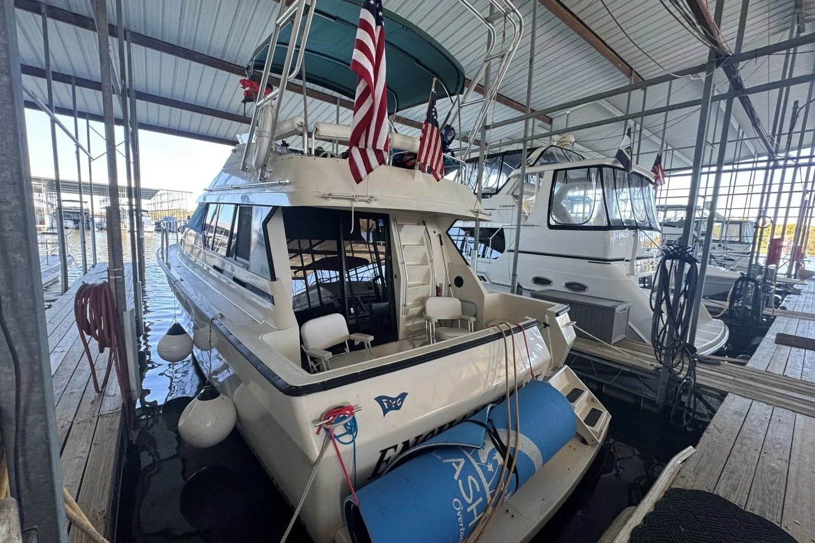 1988 Mainship Mediterranean 35 — Hendersonville, TN (photo 9)