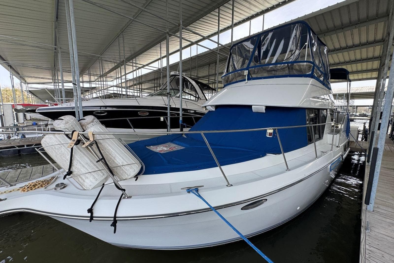 1993 Carver 300 Aft Cabin — Mt Juliet, TN
