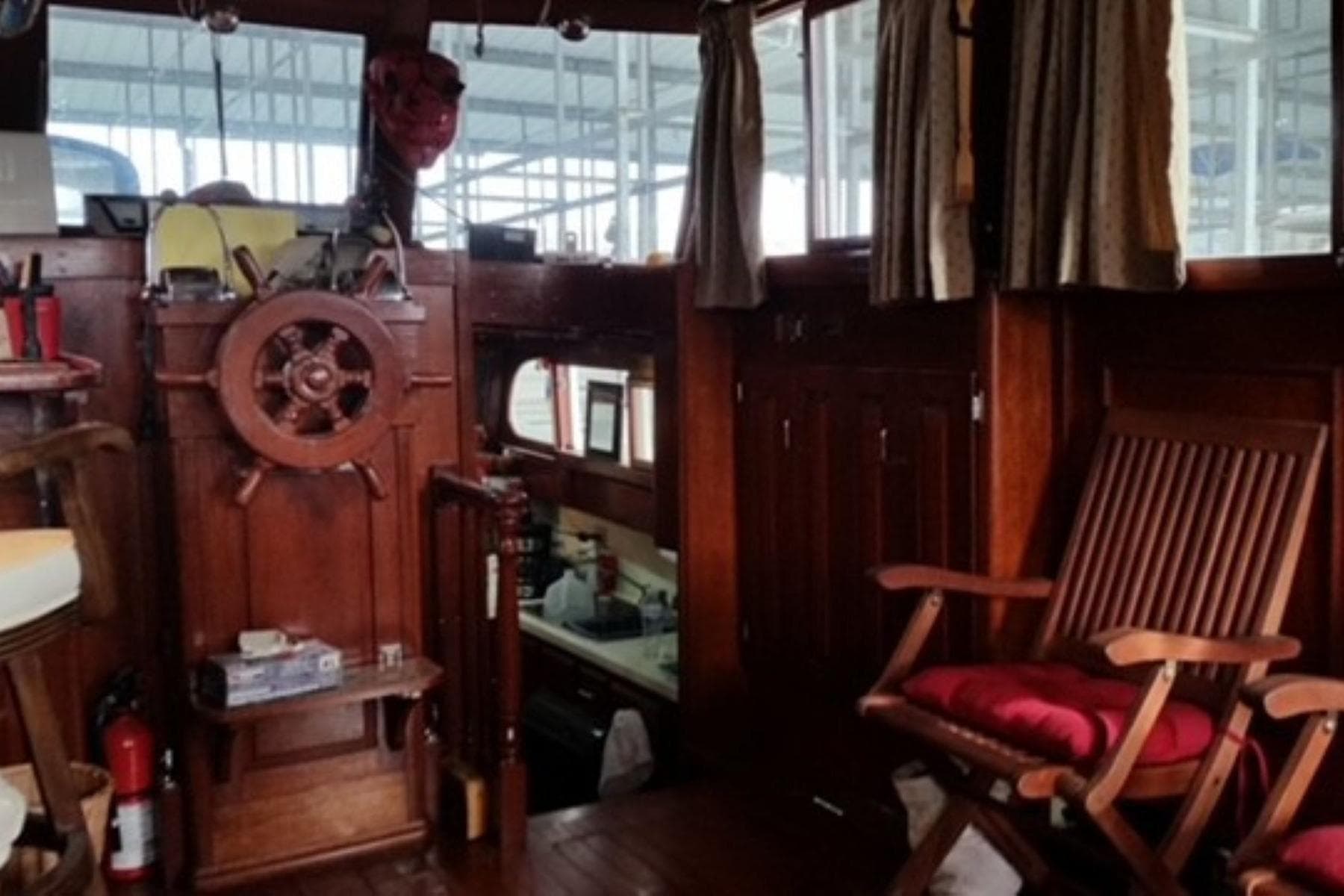 1987 Custom Cedar Craft 35 Wood Trawler — Mt Juliet, TN (photo 19)