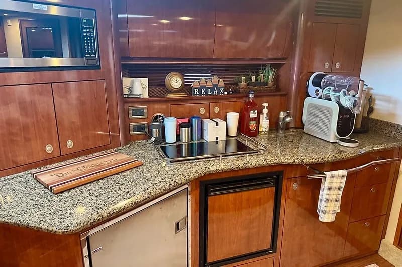 2005 Sea Ray 390 Sundancer — Counce, TN (photo 8)