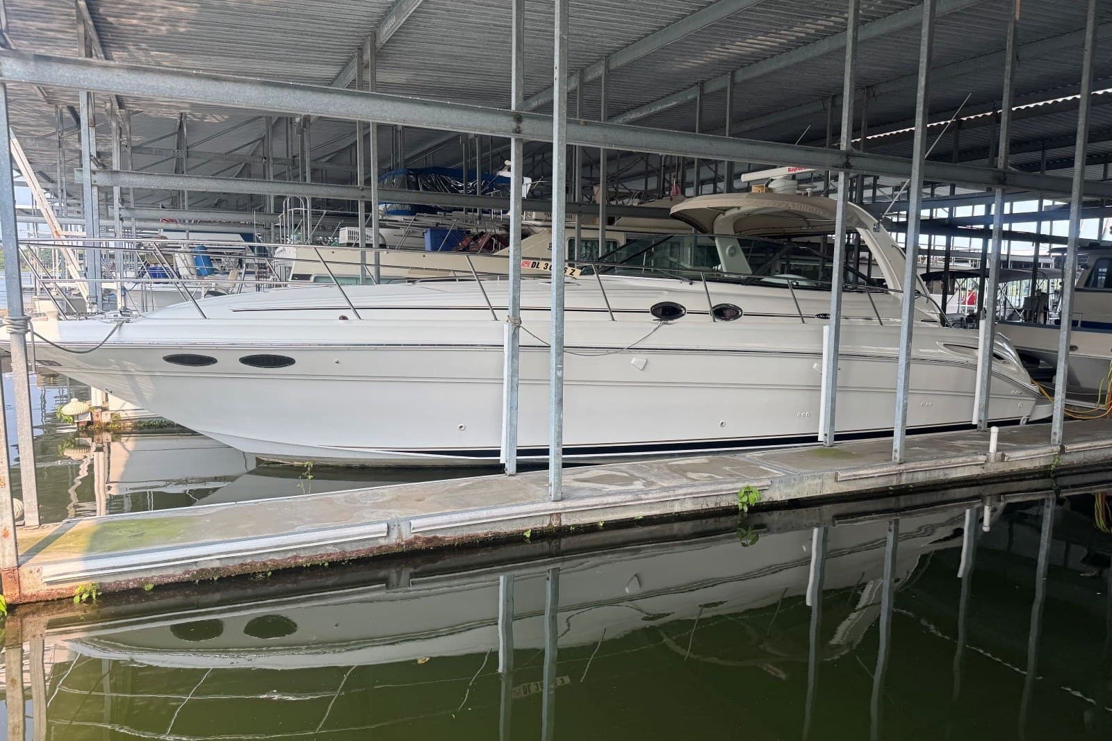 2003 Sea Ray 410 Sundancer — Hendersonville, TN