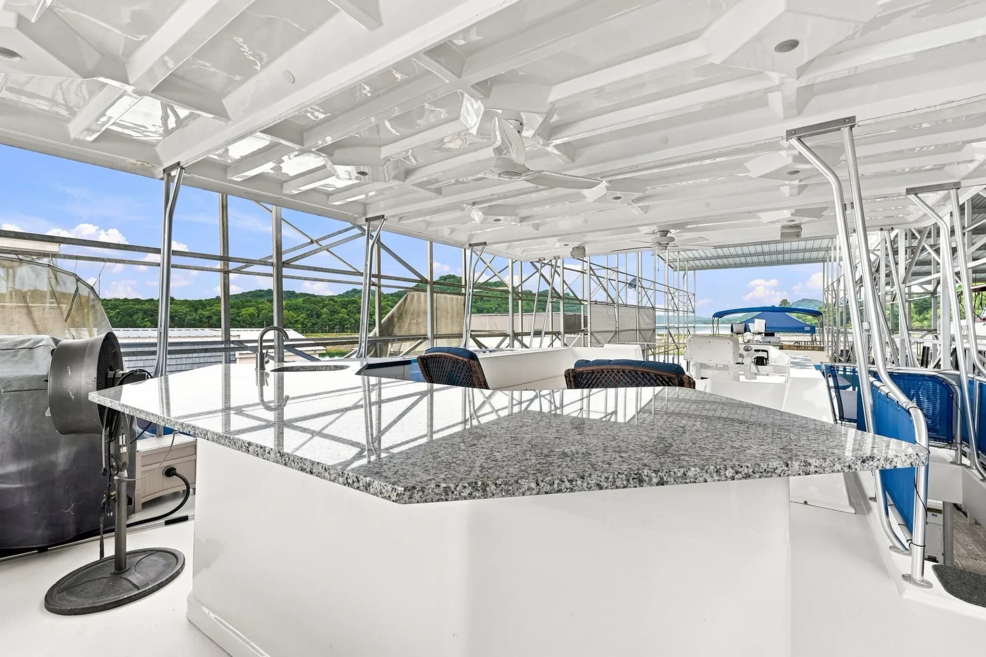 2023 Sumerset 18 x 77 LUX — Granville, TN (photo 28)