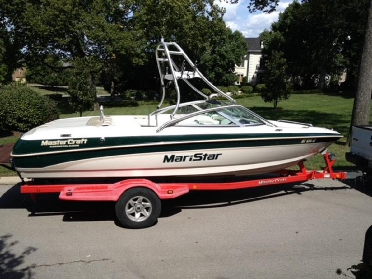 1999 MasterCraft MariStar 210 — Hendersonville, TN