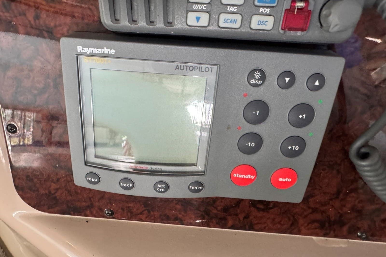 2003 Sea Ray 410 Sundancer — Hendersonville, TN (photo 31)