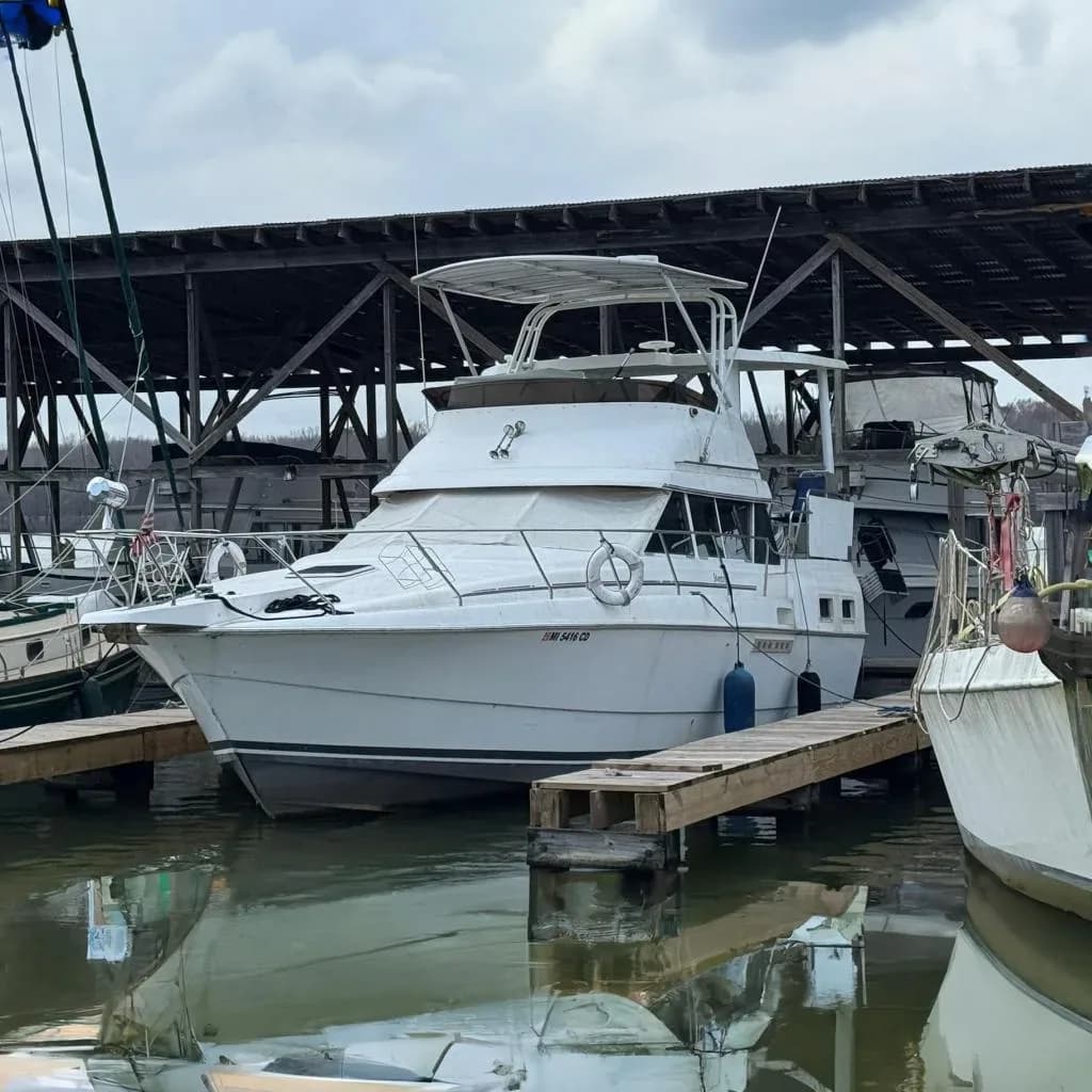 1996 Silverton 34 Motor Yacht — Fulton, MS (photo 2)