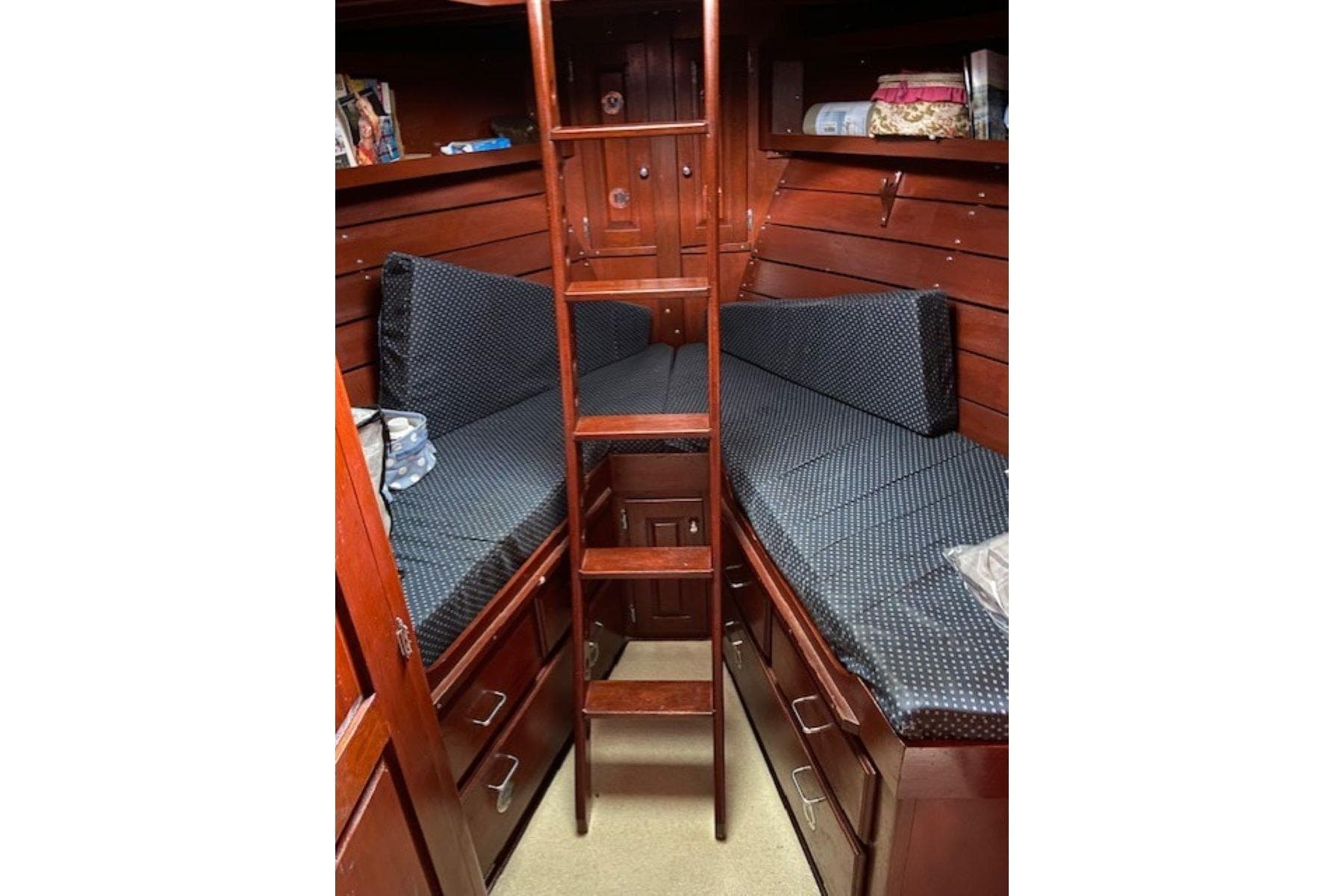 1987 Custom Cedar Craft 35 Wood Trawler — Mt Juliet, TN (photo 30)
