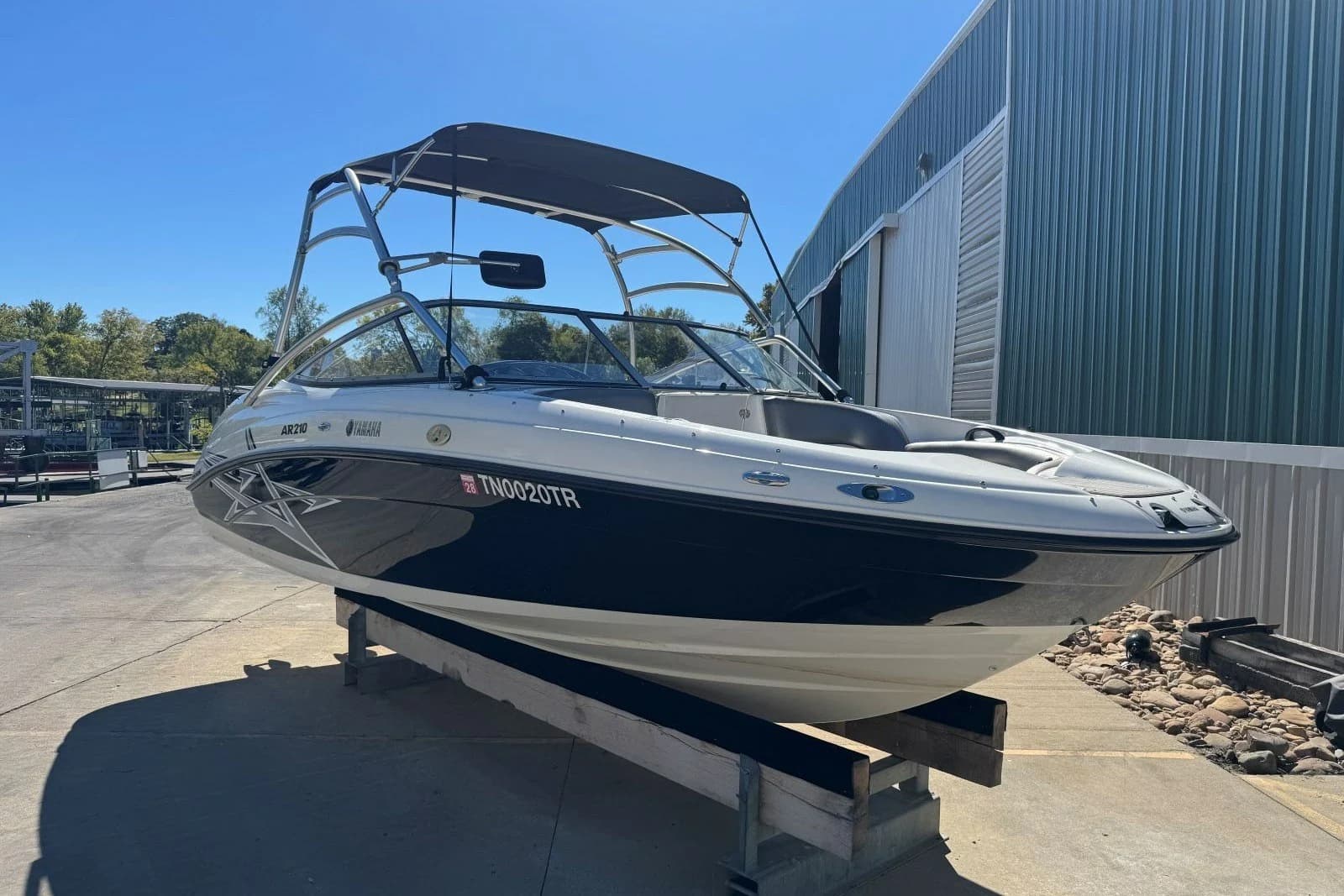 2011 Yamaha Boats AR210 — Hendersonville, TN (photo 9)