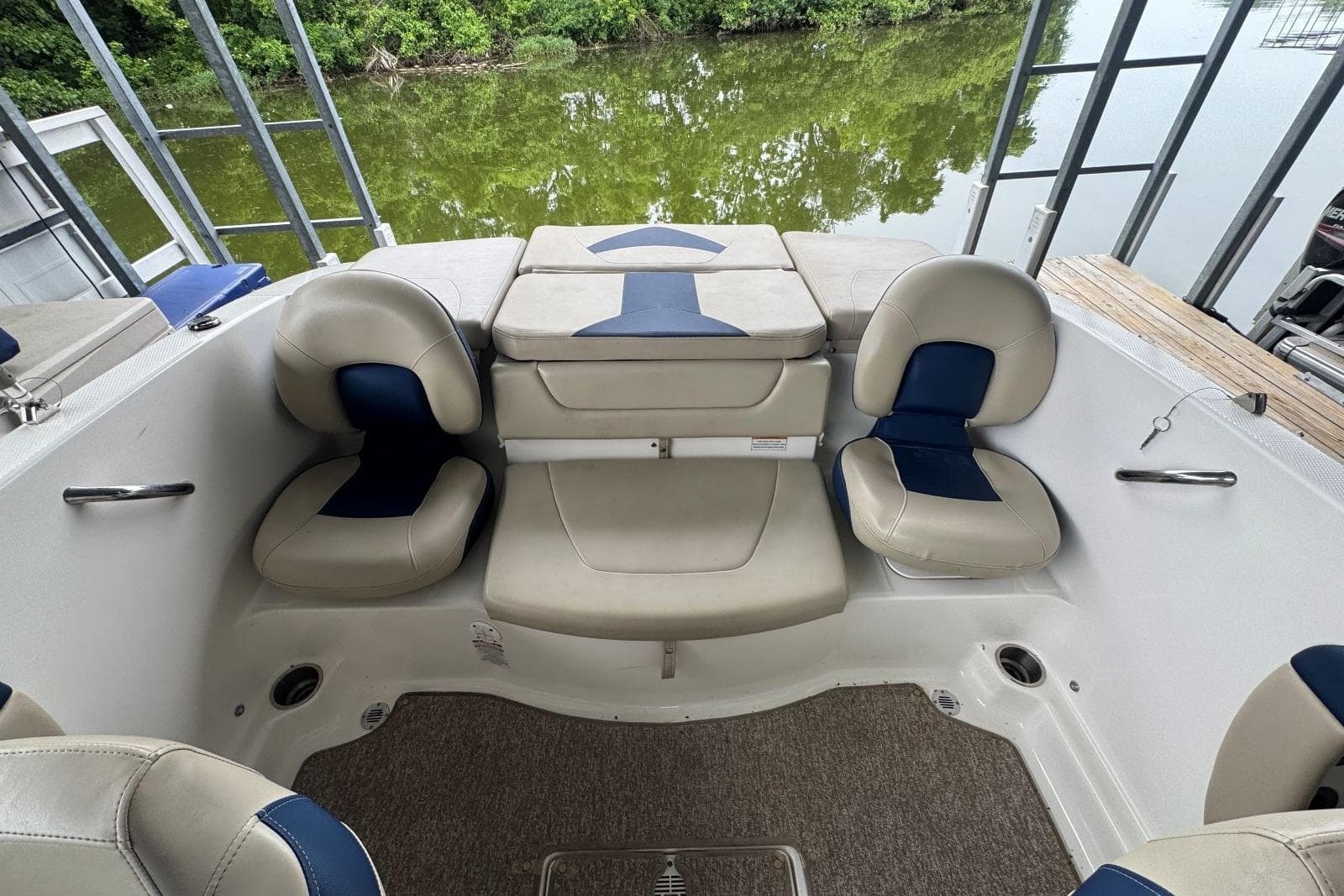 2015 Chaparral 19 H2O Ski & Fish — Hendersonville, TN (photo 9)