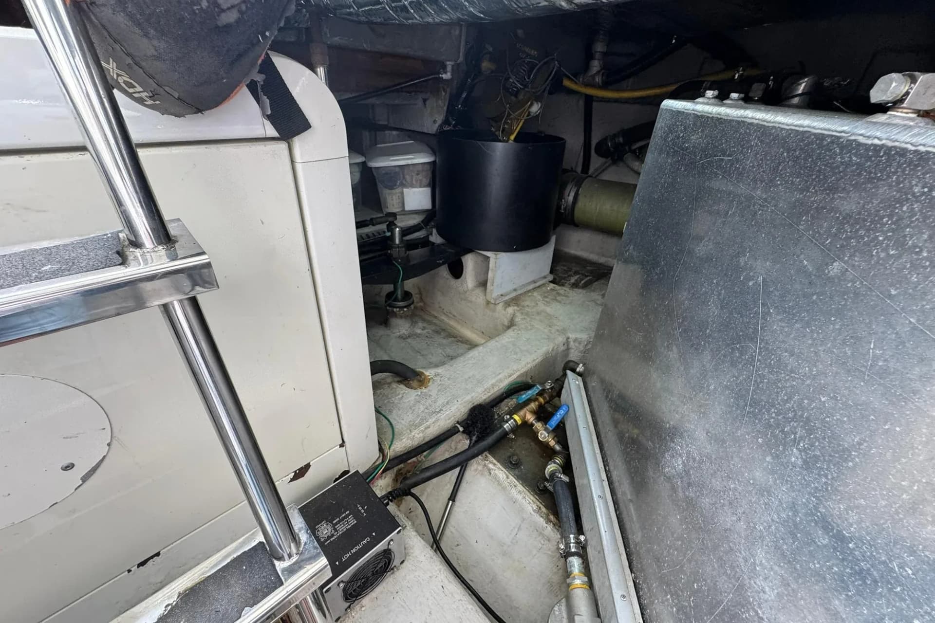 1999 Carver 450 Voyager Pilothouse — Fulton, MS (photo 64)