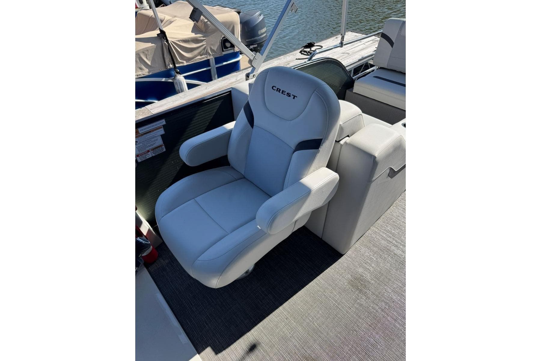 2024 Crest Classic LX 220 SLRC — Hendersonville, TN (photo 38)