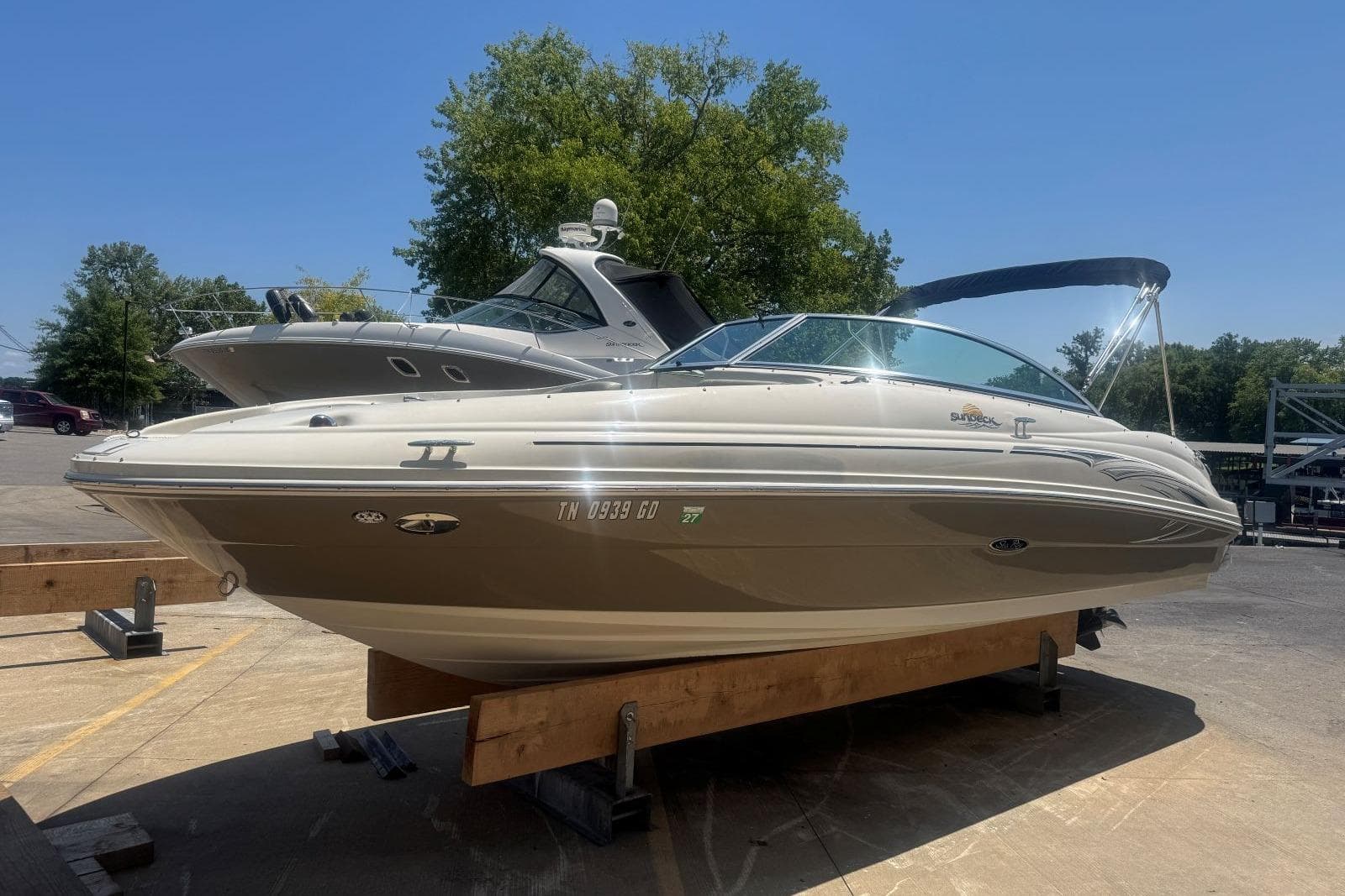 2006 Sea Ray 220 Sundeck