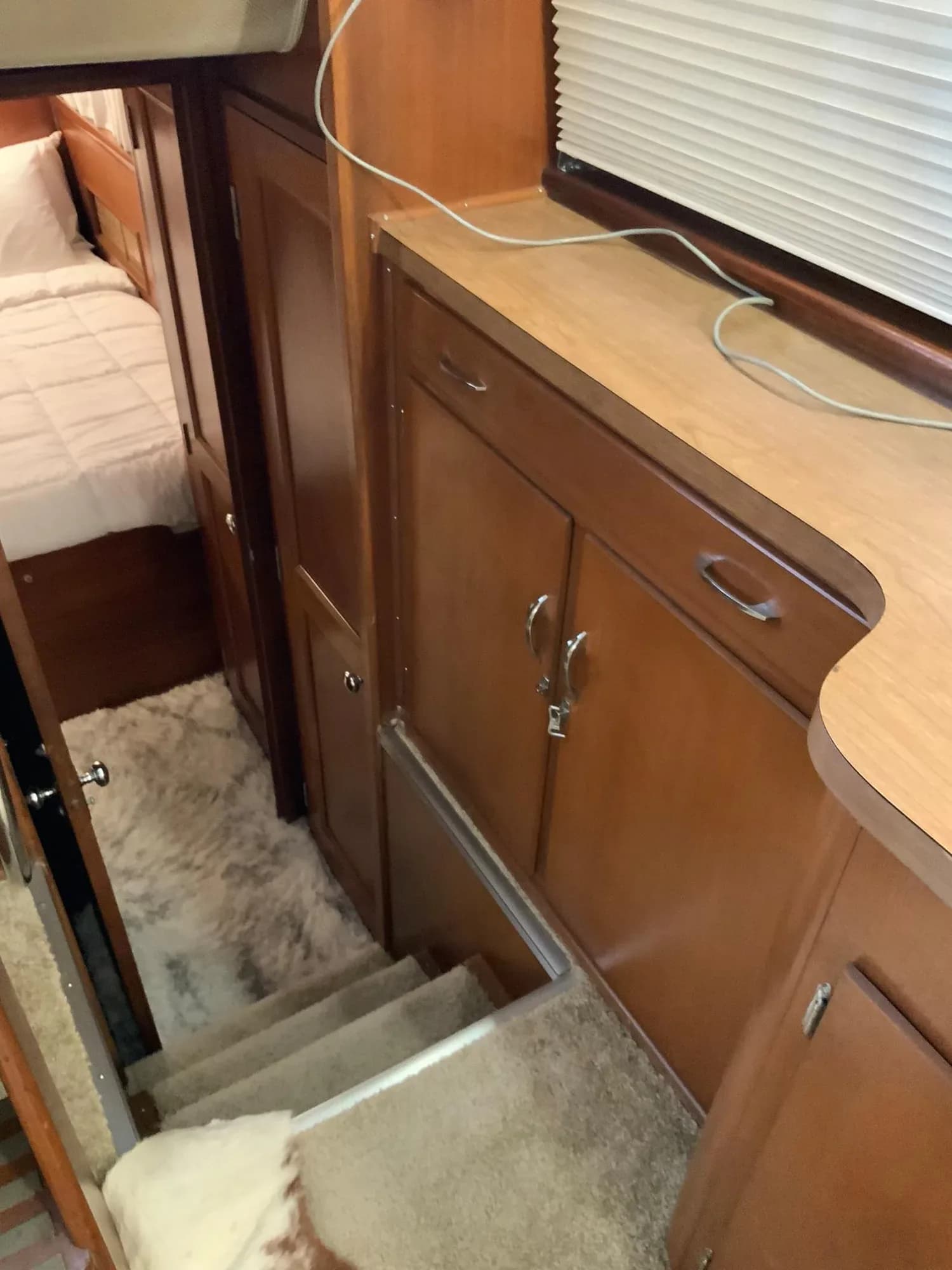 1969 Hatteras 41 Twin Cabin — Iuka, MS (photo 46)