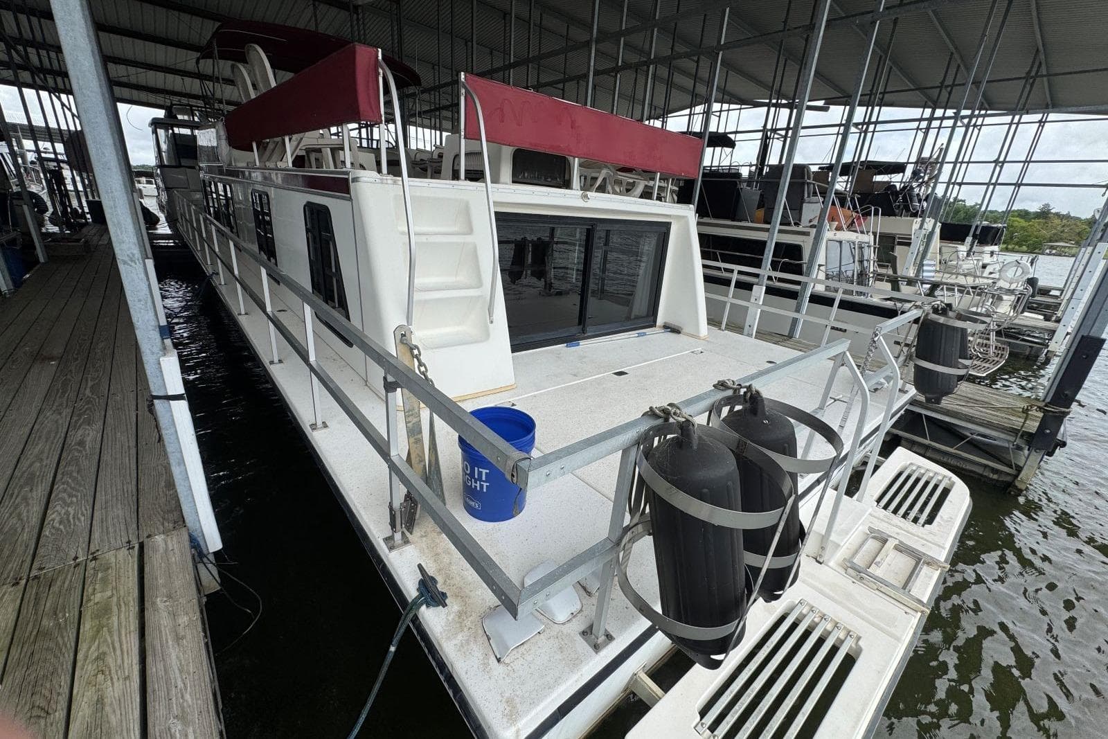 1998 Gibson 47 Sport — Hendersonville, TN (photo 12)