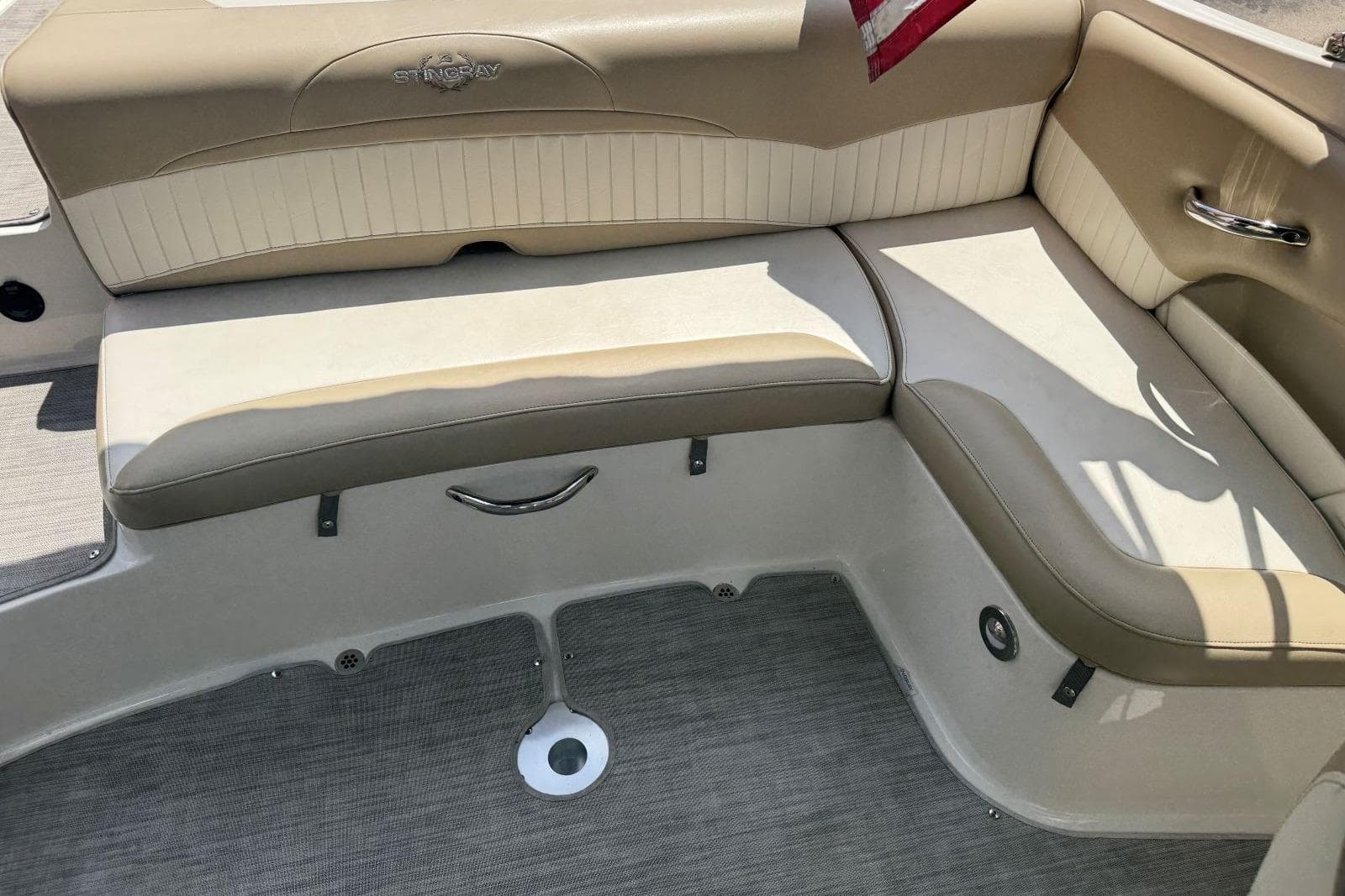 2017 Stingray 235 LR — Hendersonville, TN (photo 17)