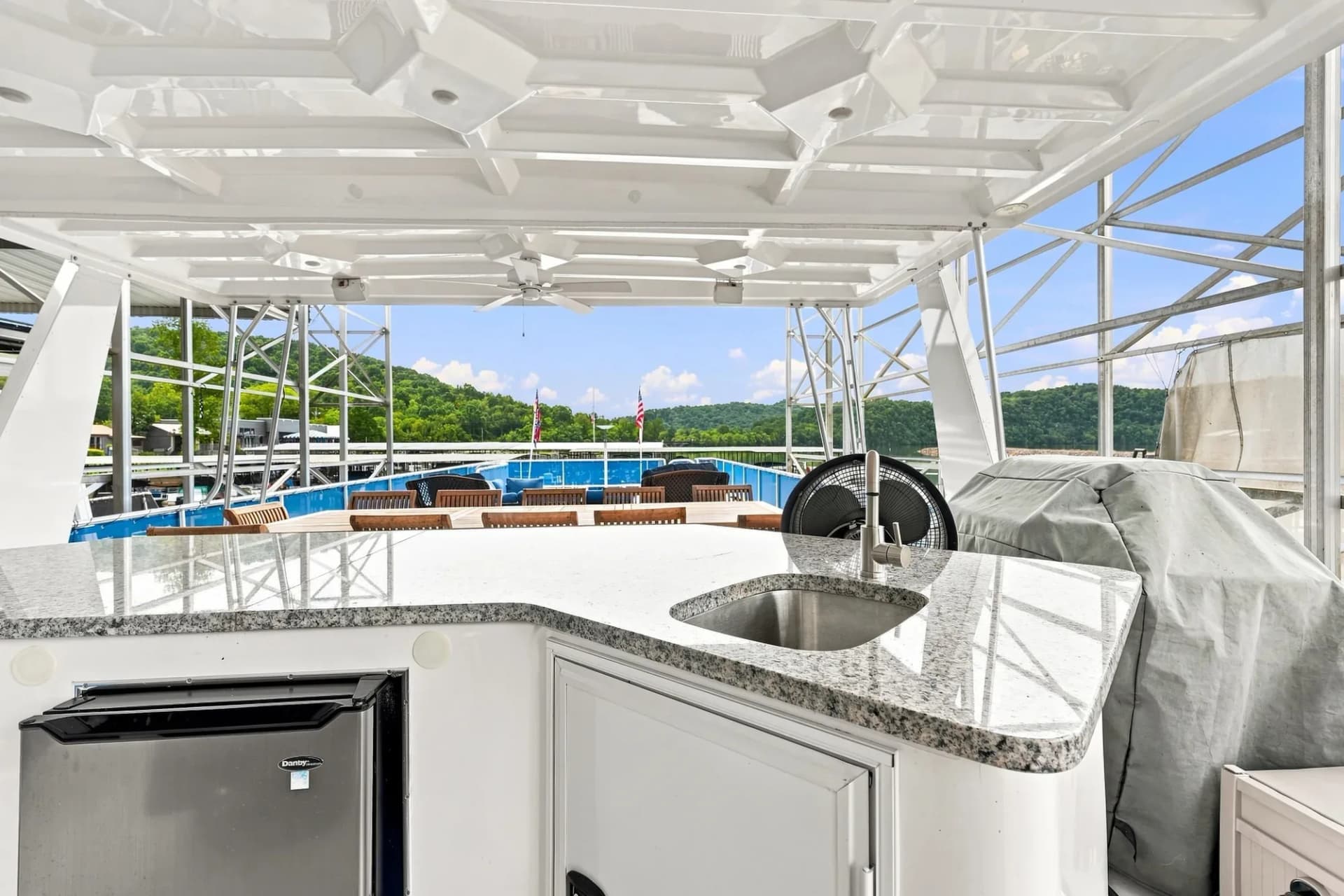 2023 Sumerset 18 x 77 LUX — Granville, TN (photo 27)