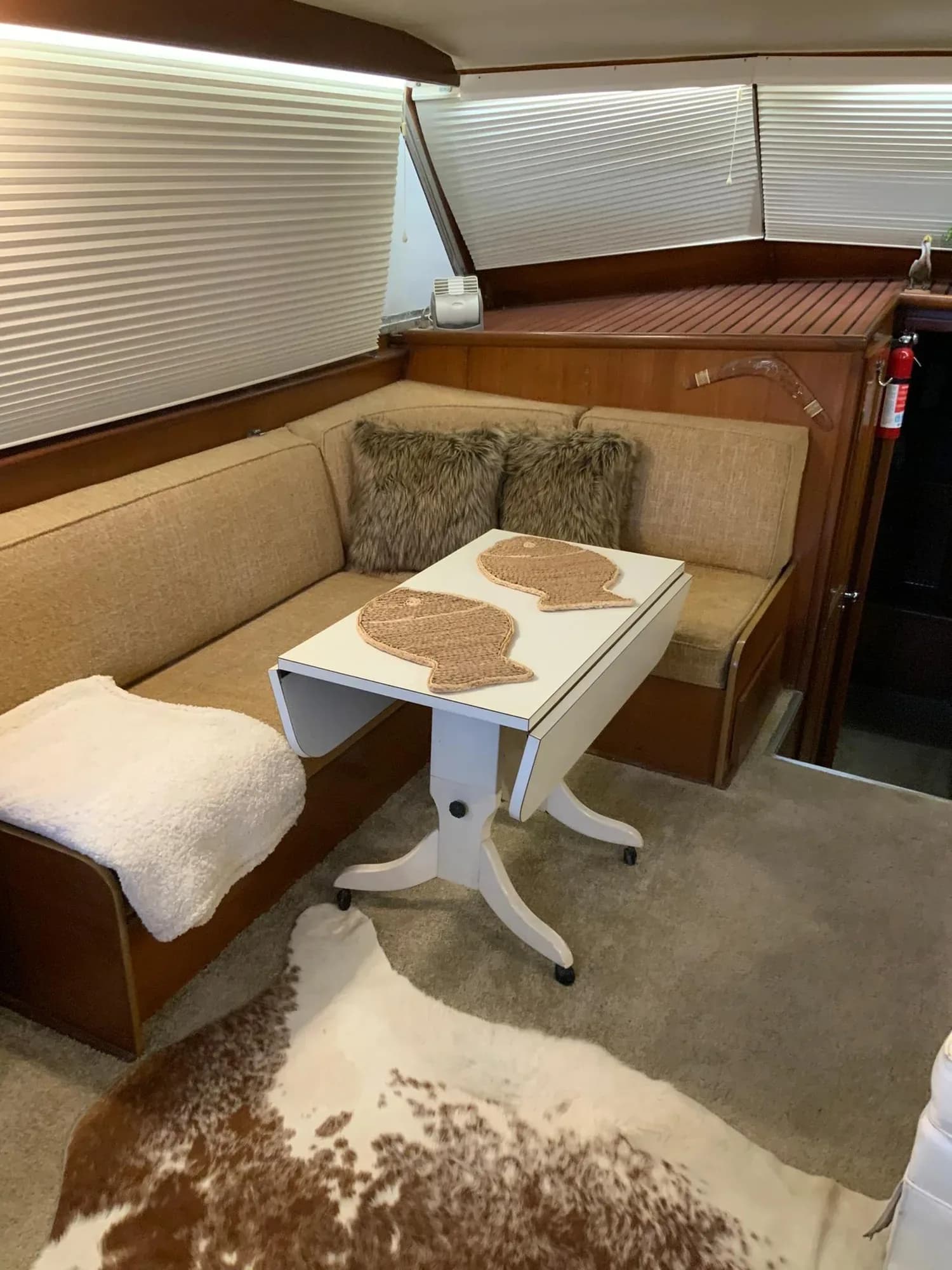 1969 Hatteras 41 Twin Cabin — Iuka, MS (photo 38)