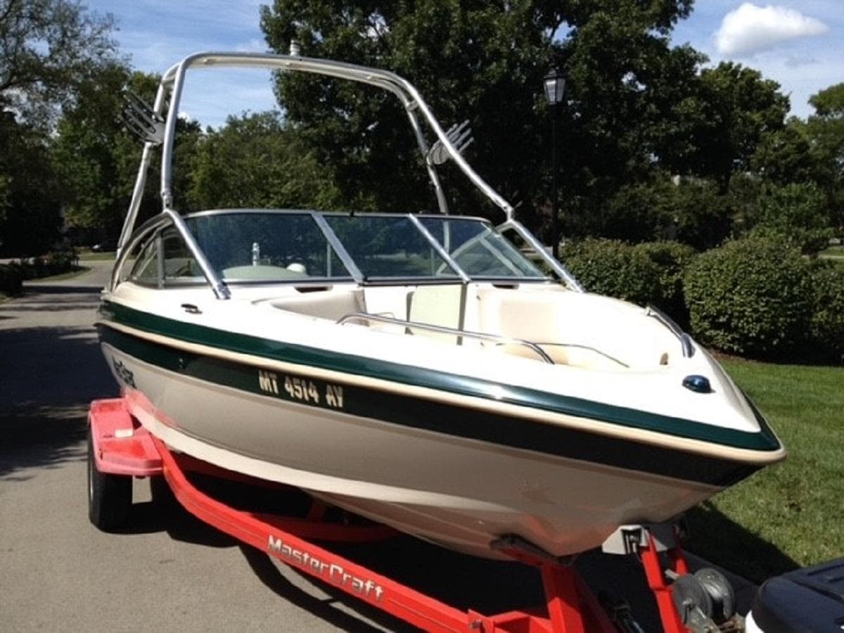 1999 MasterCraft MariStar 210 — Hendersonville, TN (photo 3)