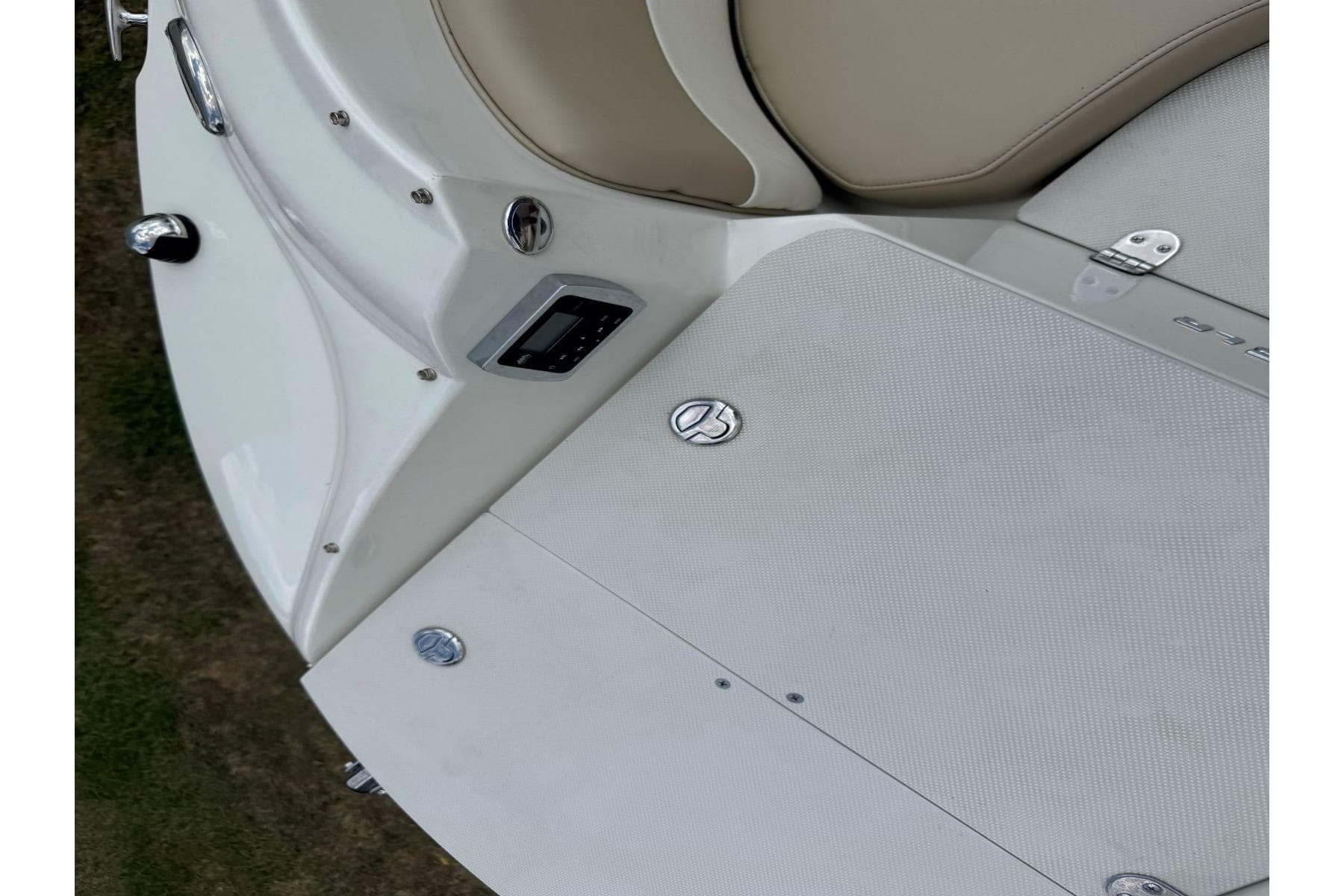 2017 Stingray 235 LR — Hendersonville, TN (photo 30)