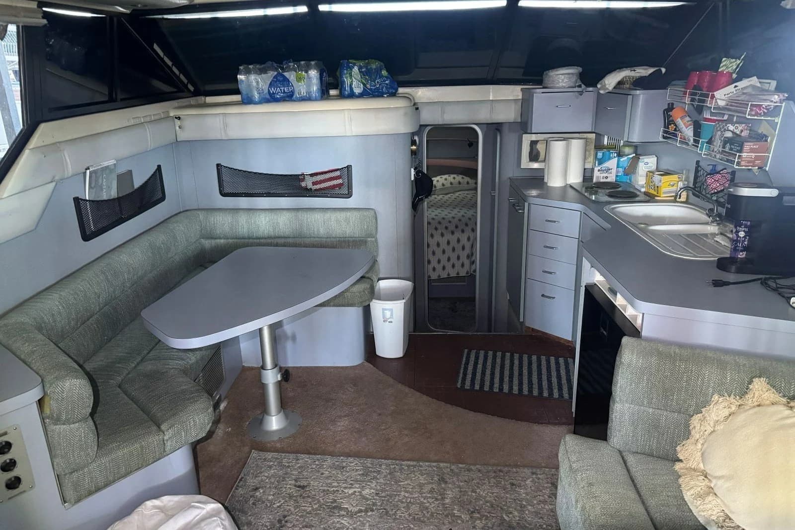 1988 Mainship Mediterranean 35 — Hendersonville, TN (photo 26)
