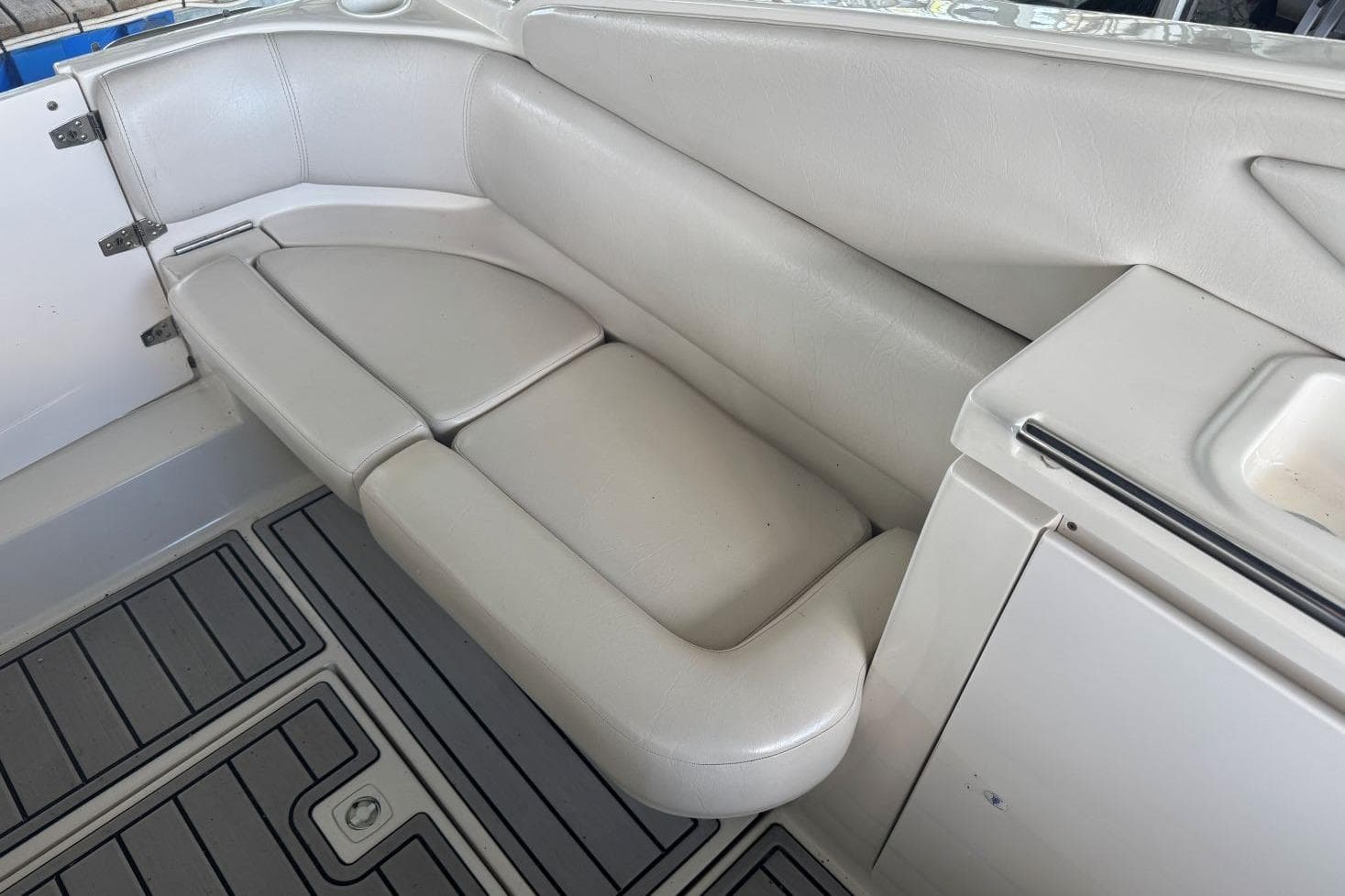 2000 Regal Commodore 3260 — Mt Juliet, TN (photo 13)