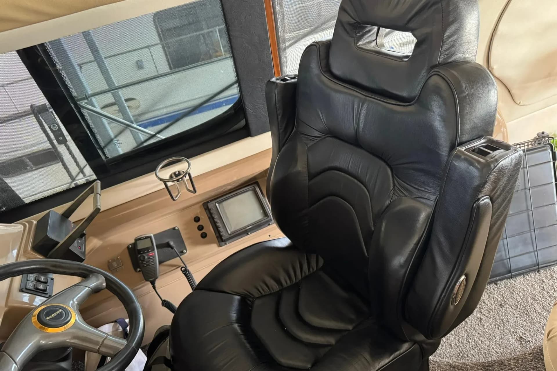1999 Carver 450 Voyager Pilothouse — Fulton, MS (photo 58)
