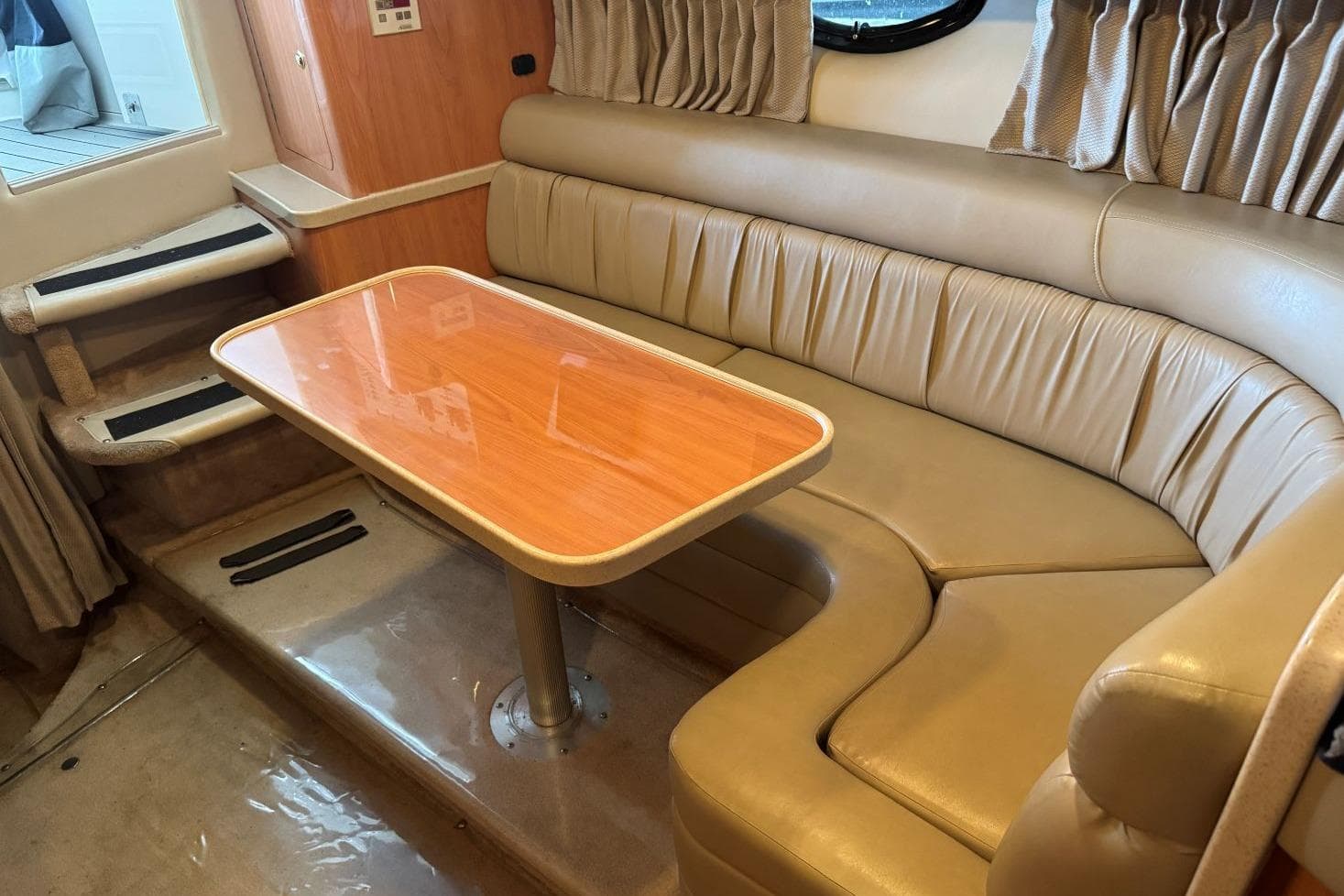 2000 Regal Commodore 3260 — Mt Juliet, TN (photo 36)