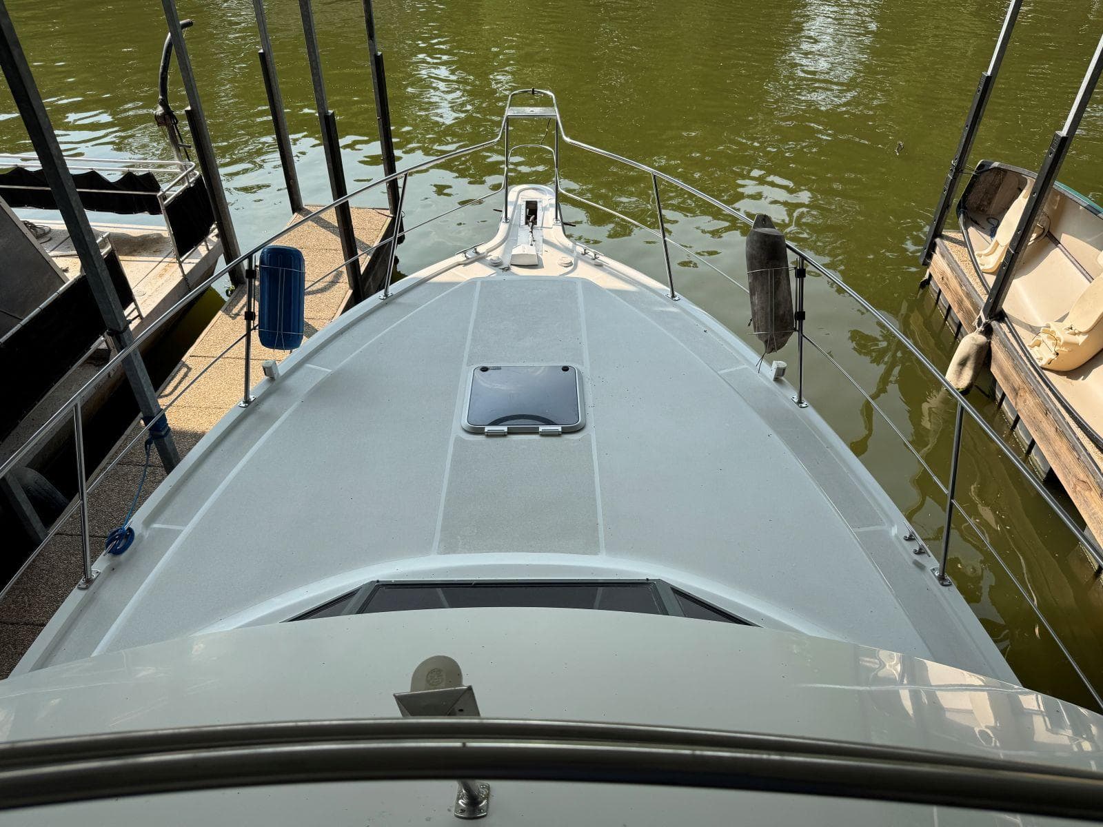 1994 Carver 350 Aft Cabin Motor Yacht — Gallatin, TN (photo 13)