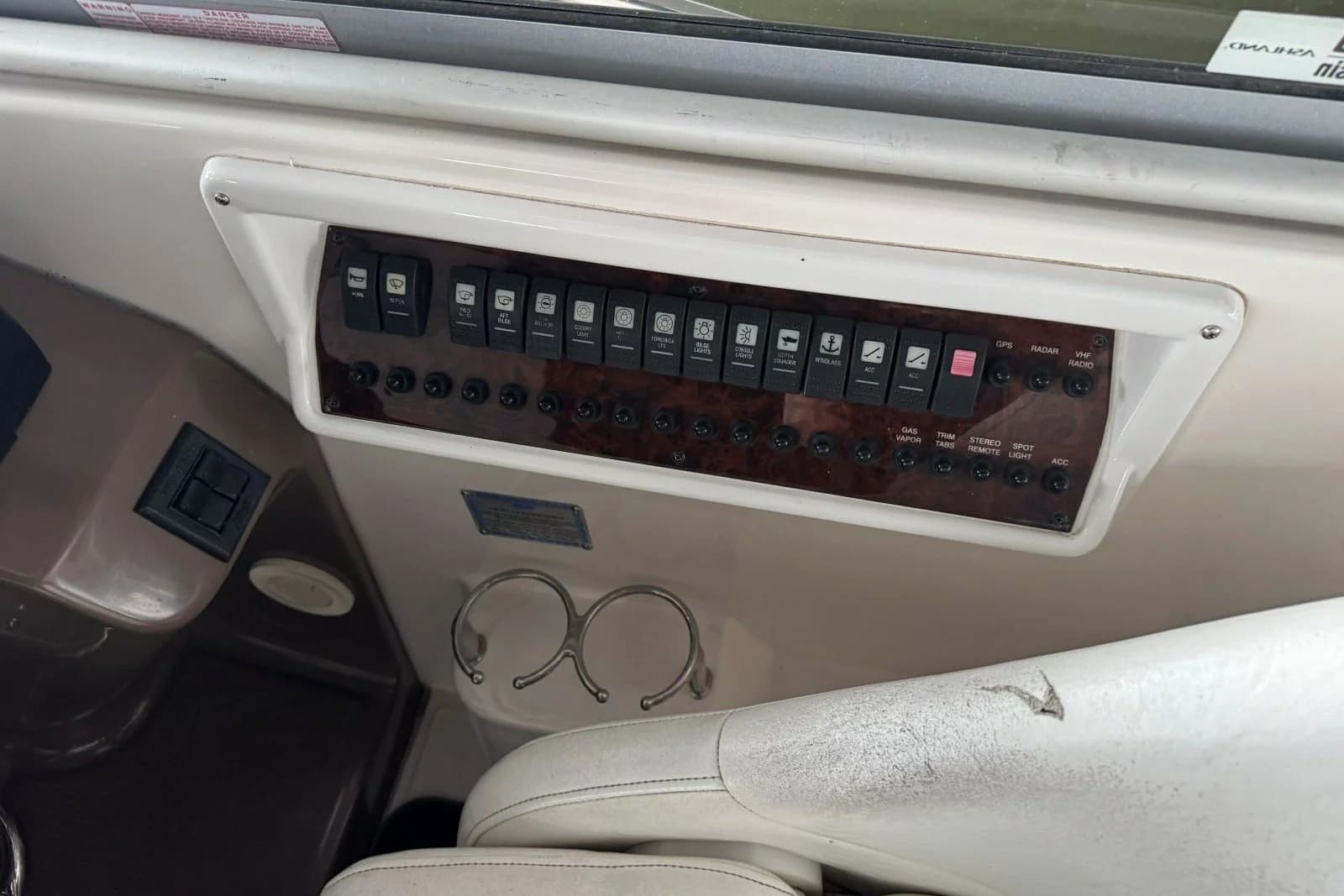 2006 Regal 3060 Window Express — Hendersonville, TN (photo 12)