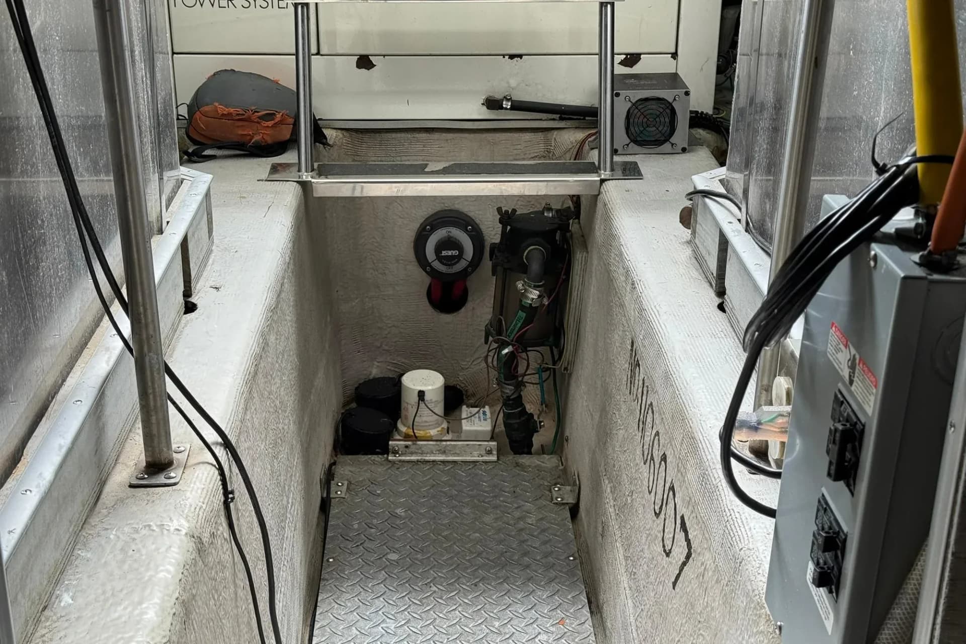 1999 Carver 450 Voyager Pilothouse — Fulton, MS (photo 77)