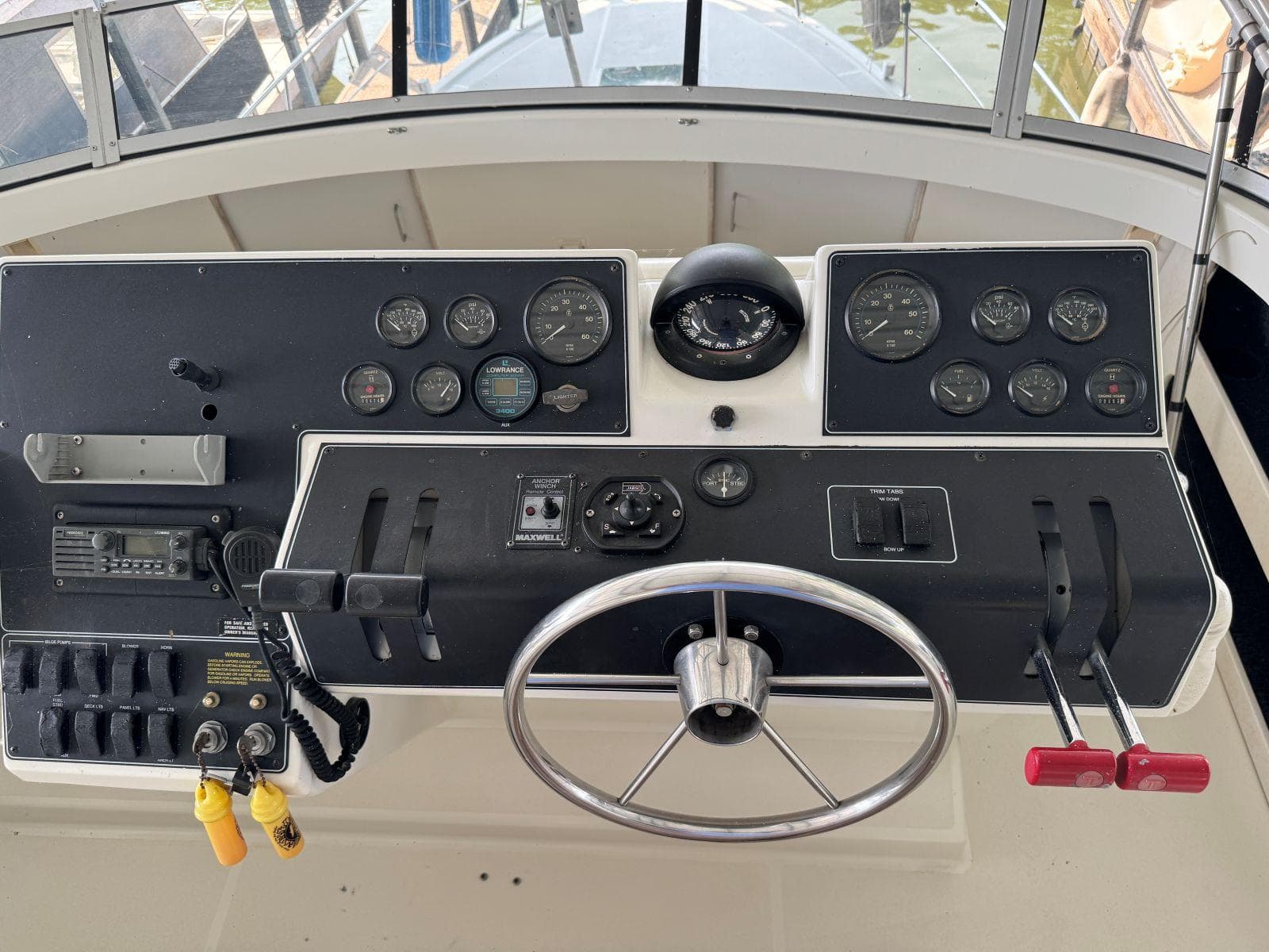 1994 Carver 350 Aft Cabin Motor Yacht — Gallatin, TN (photo 14)