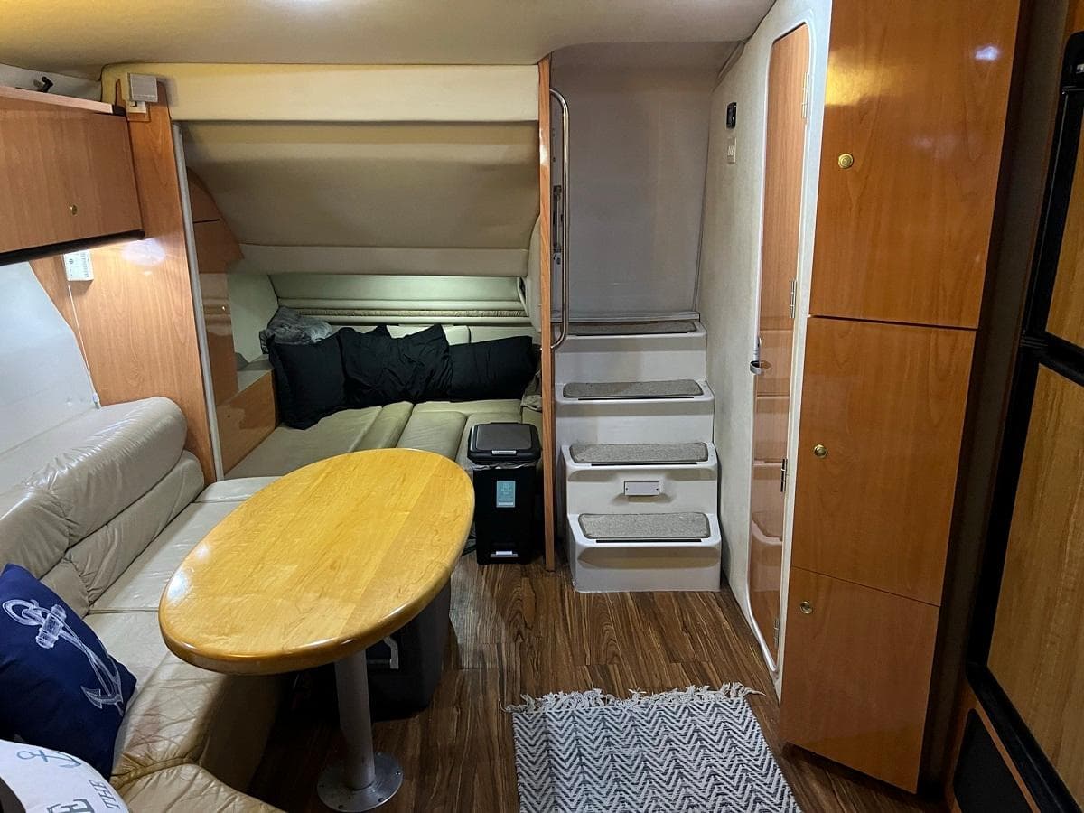 1999 Regal 402 — Hendersonville, TN (photo 29)
