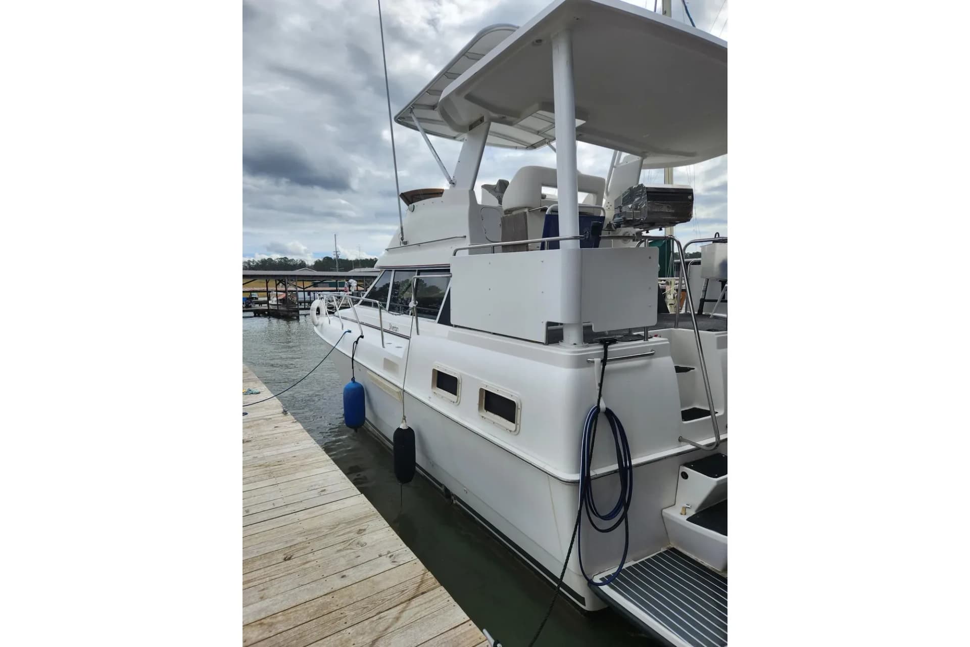 1996 Silverton 34 Motor Yacht — Fulton, MS (photo 35)