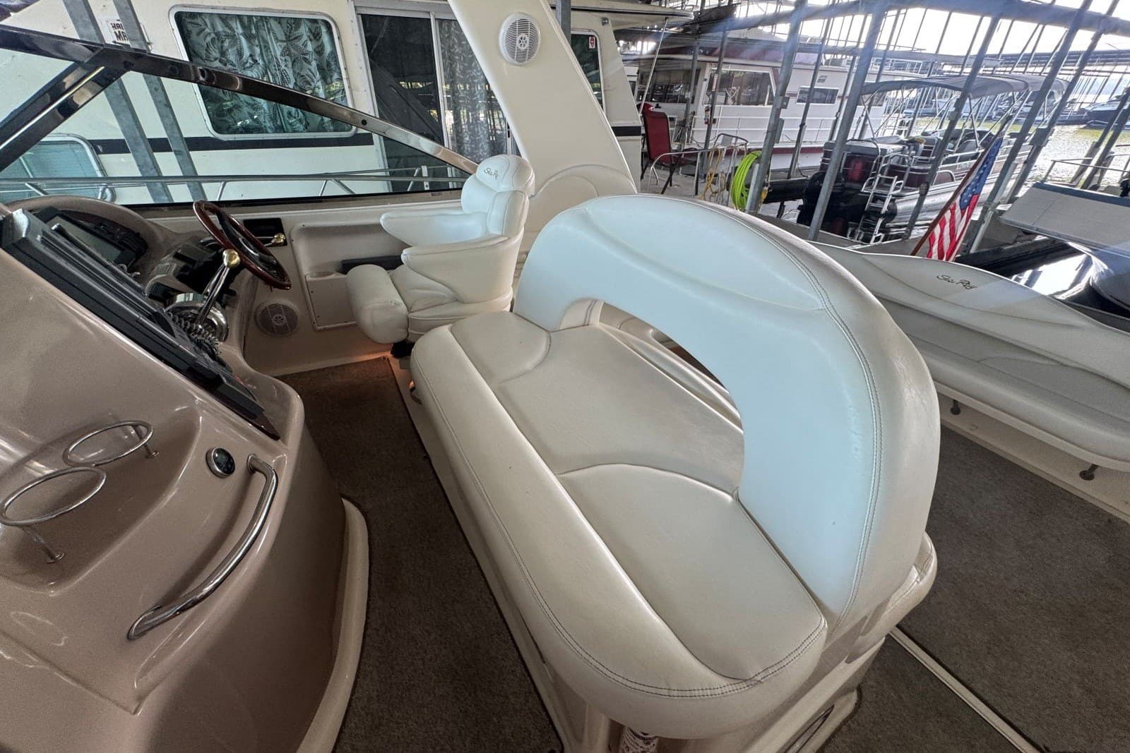 2003 Sea Ray 410 Sundancer — Hendersonville, TN (photo 25)