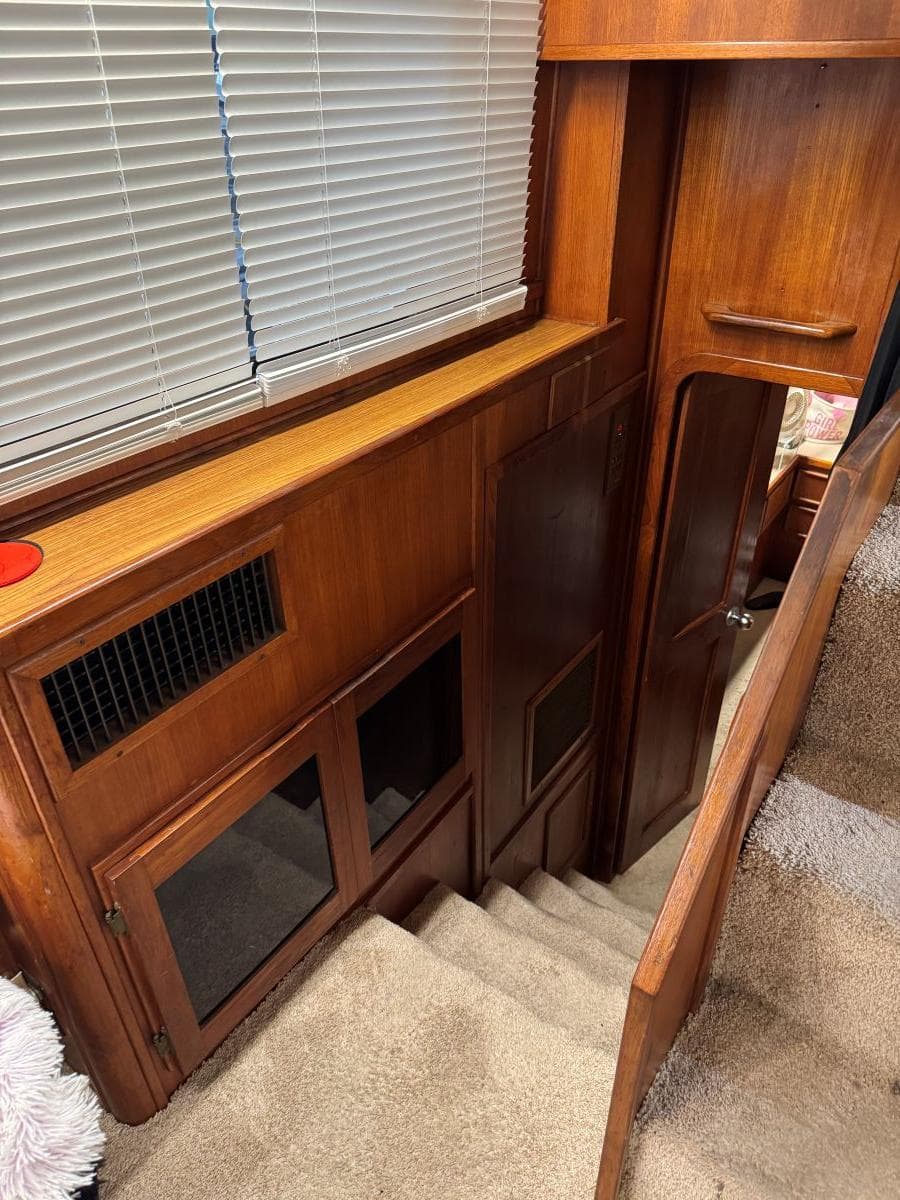 1988 Chris-Craft 426 Catalina — Hendersonville, TN (photo 36)