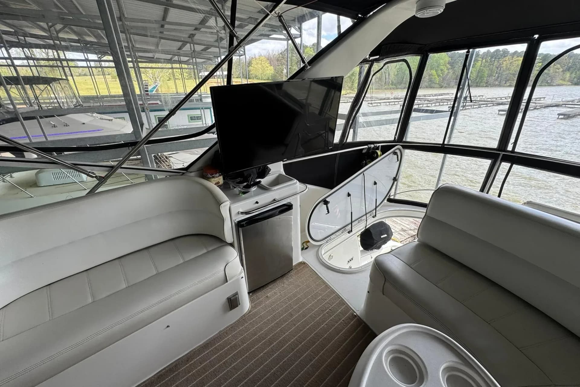 1999 Carver 450 Voyager Pilothouse — Fulton, MS (photo 18)