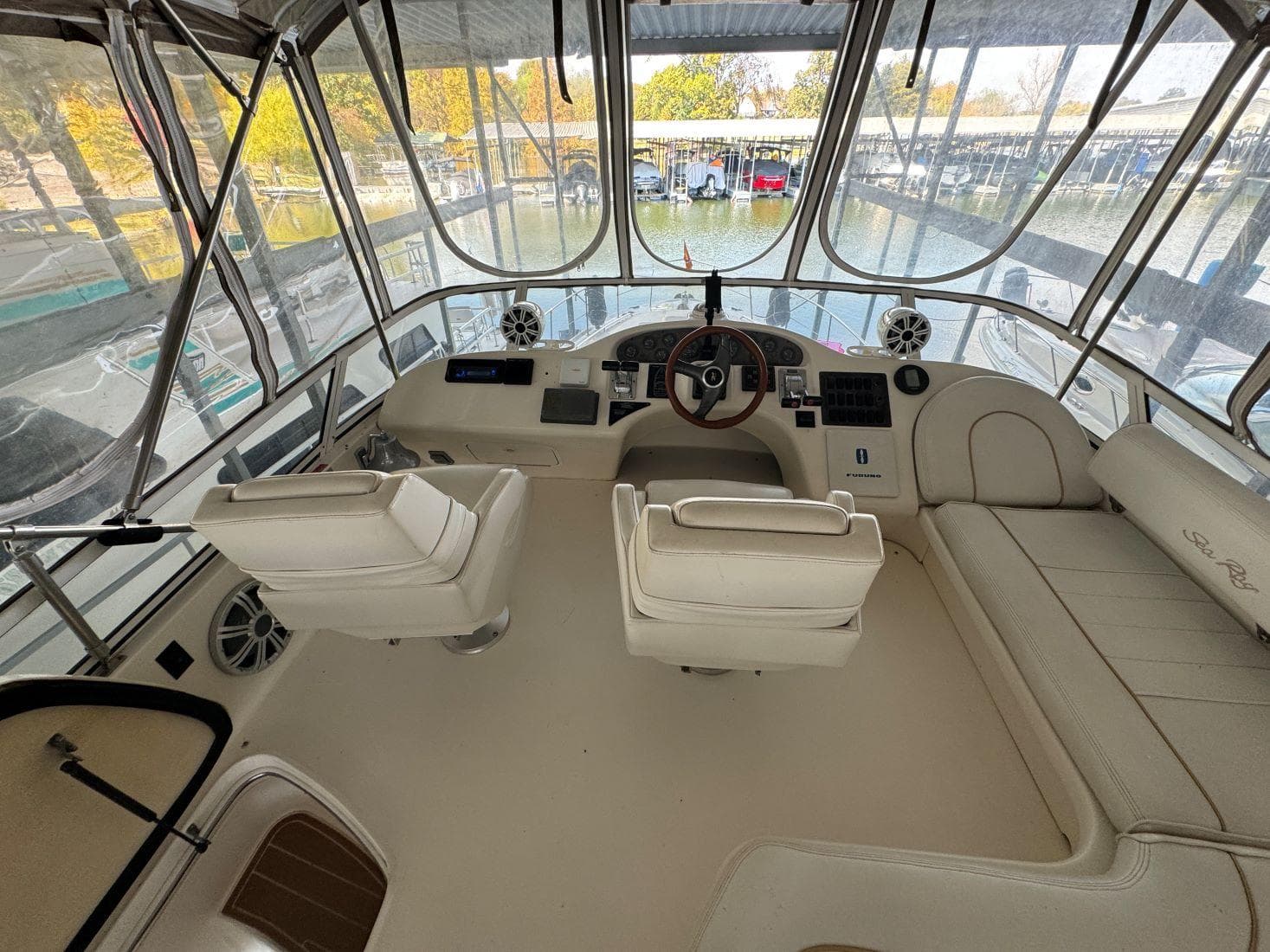 1996 Sea Ray 400 Sedan Bridge — Unknown, TN (photo 16)